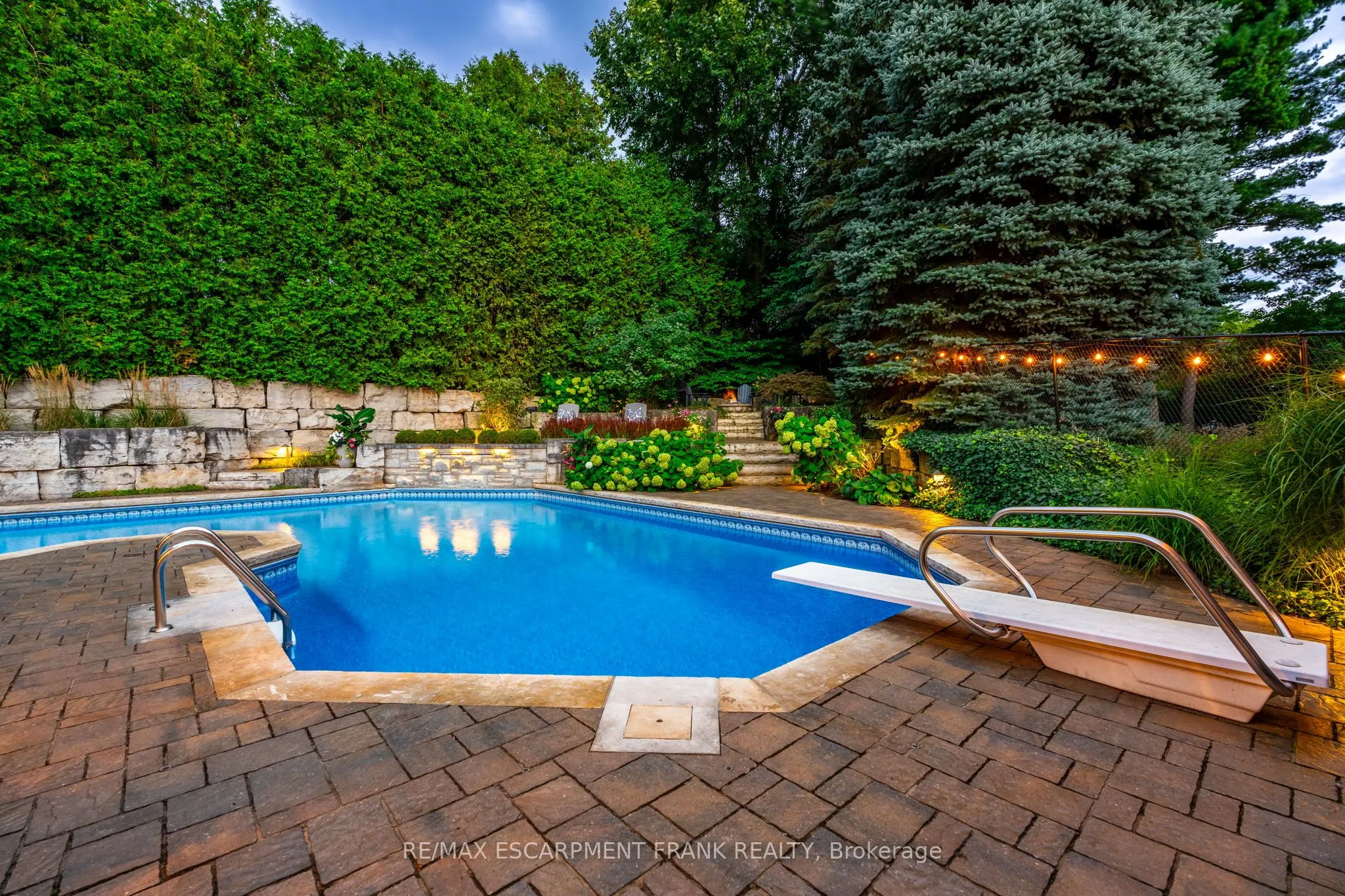45 Peppertree Crescent