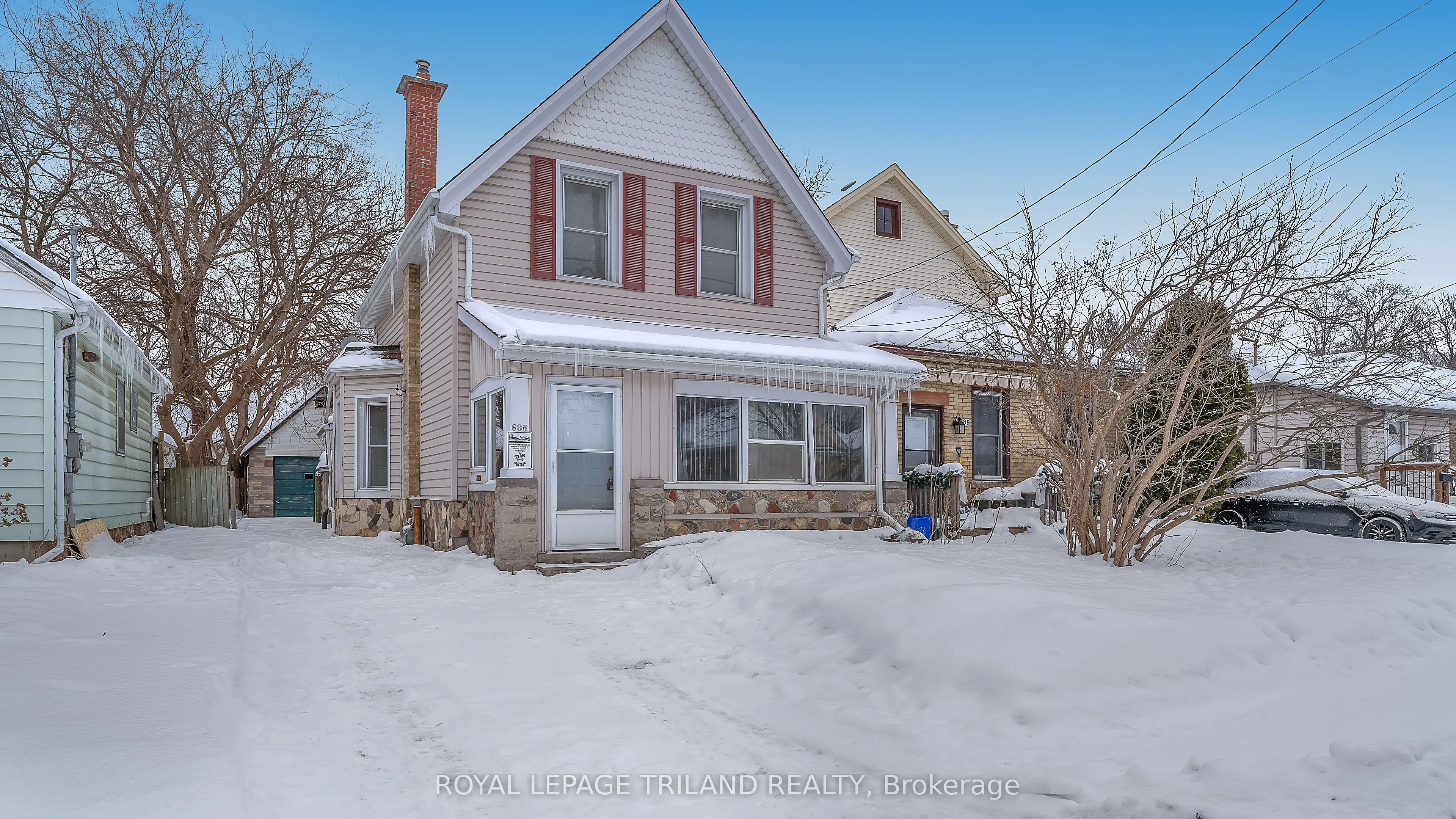 686 Elias Street