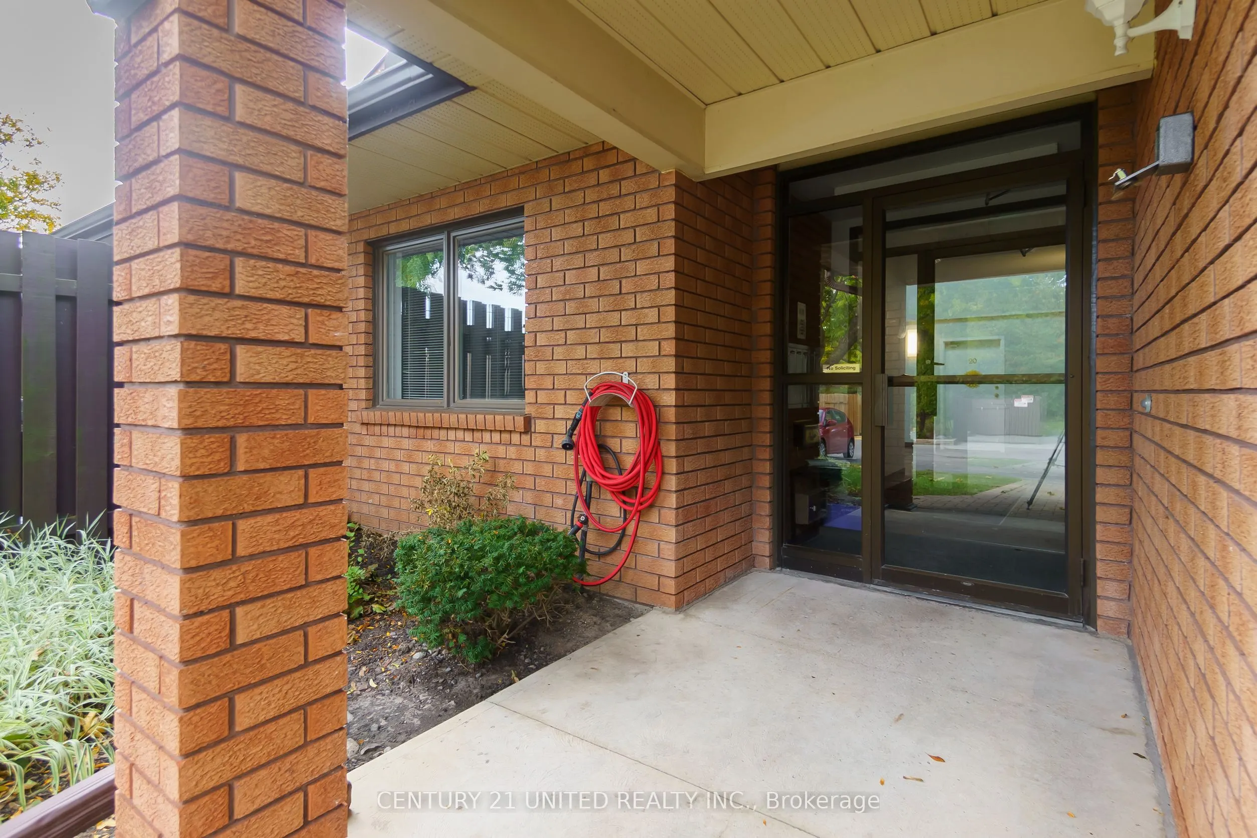 36 Champlain Crescent #15