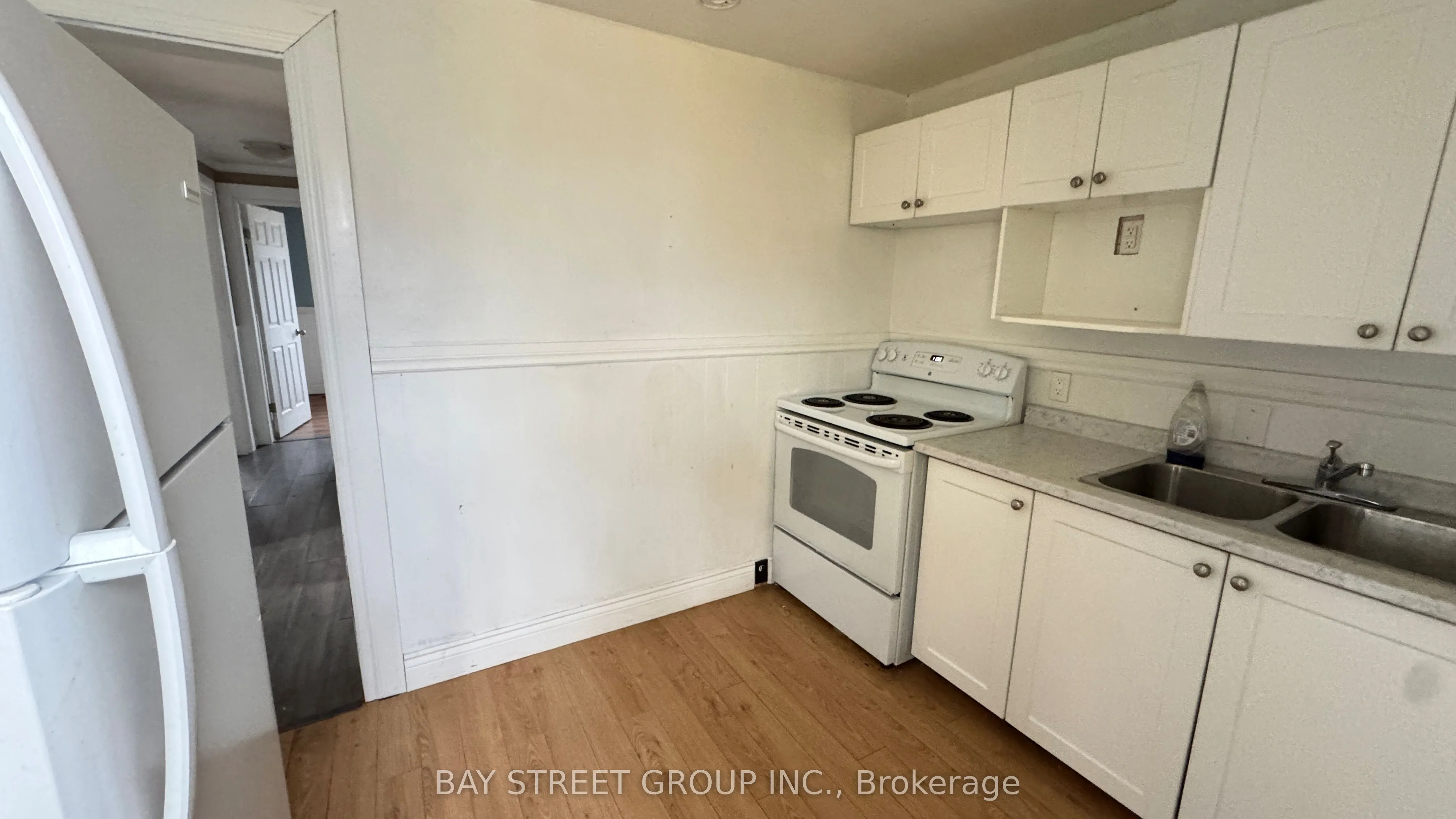 5114 Mcrae Street #Upper