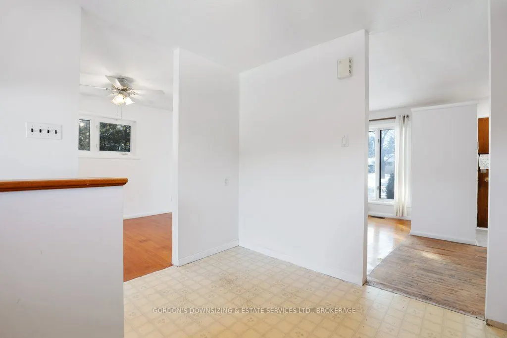 7 Attwood Crescent