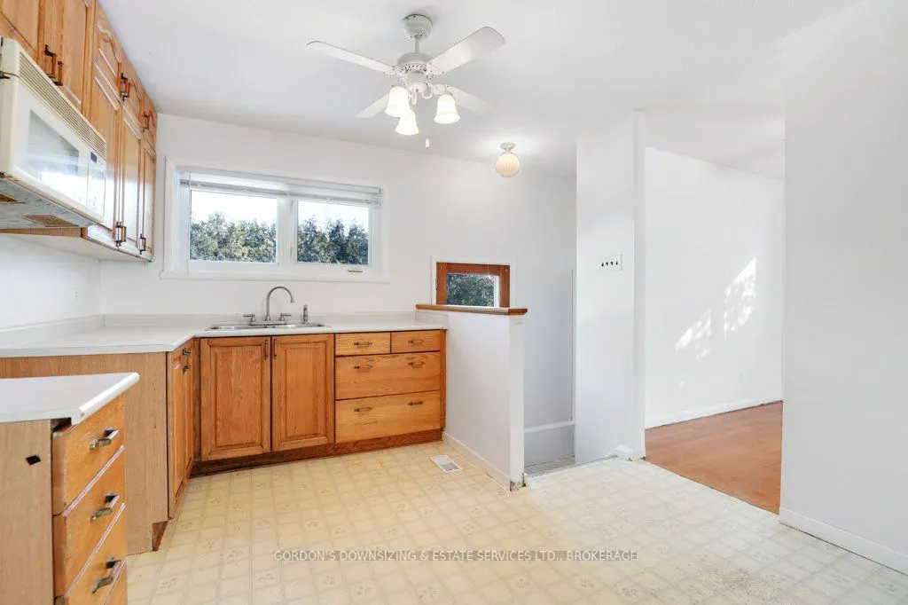 7 Attwood Crescent