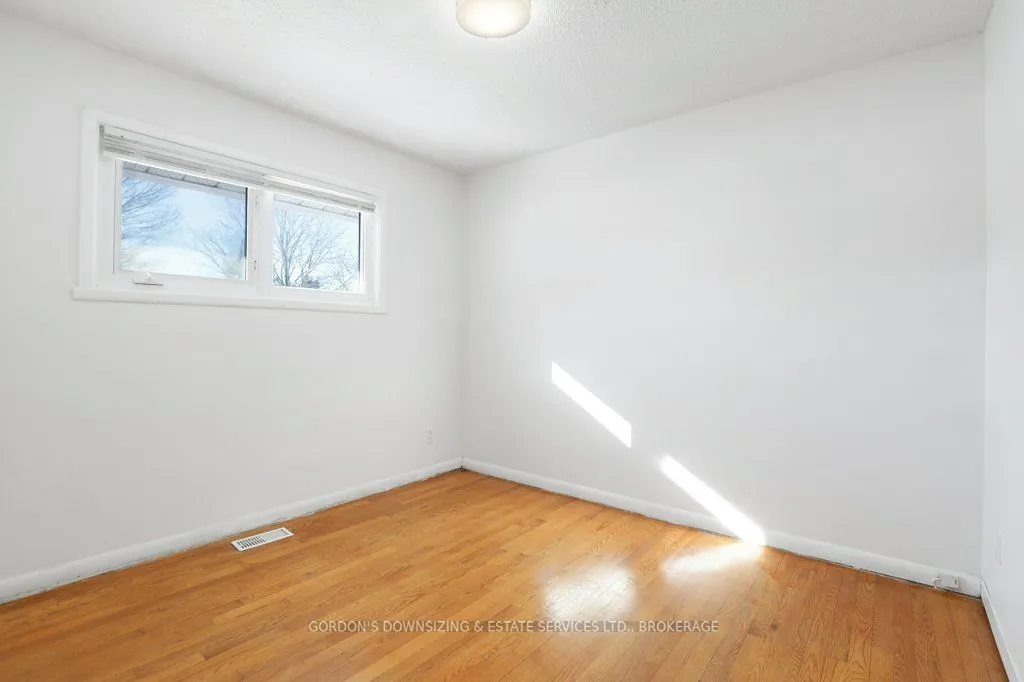 7 Attwood Crescent