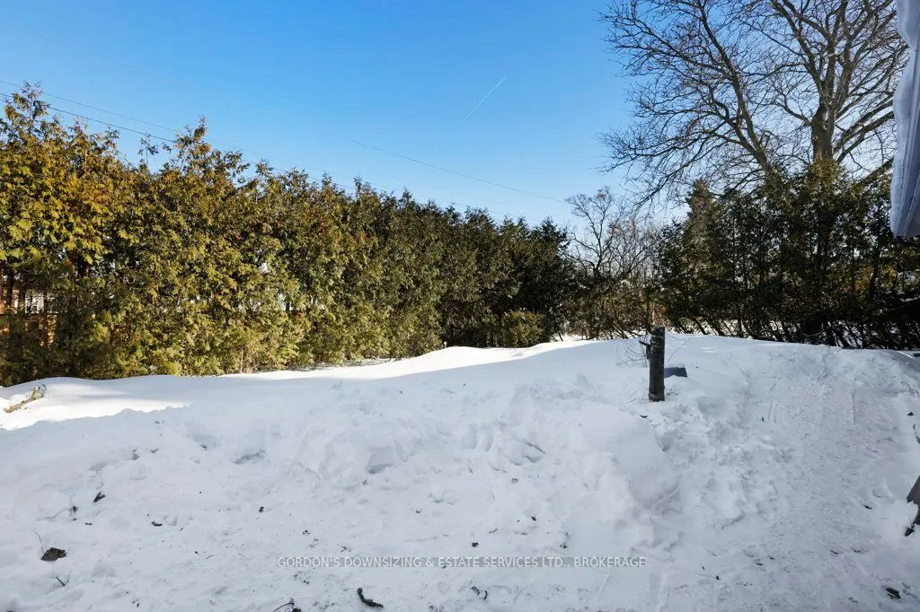 7 Attwood Crescent