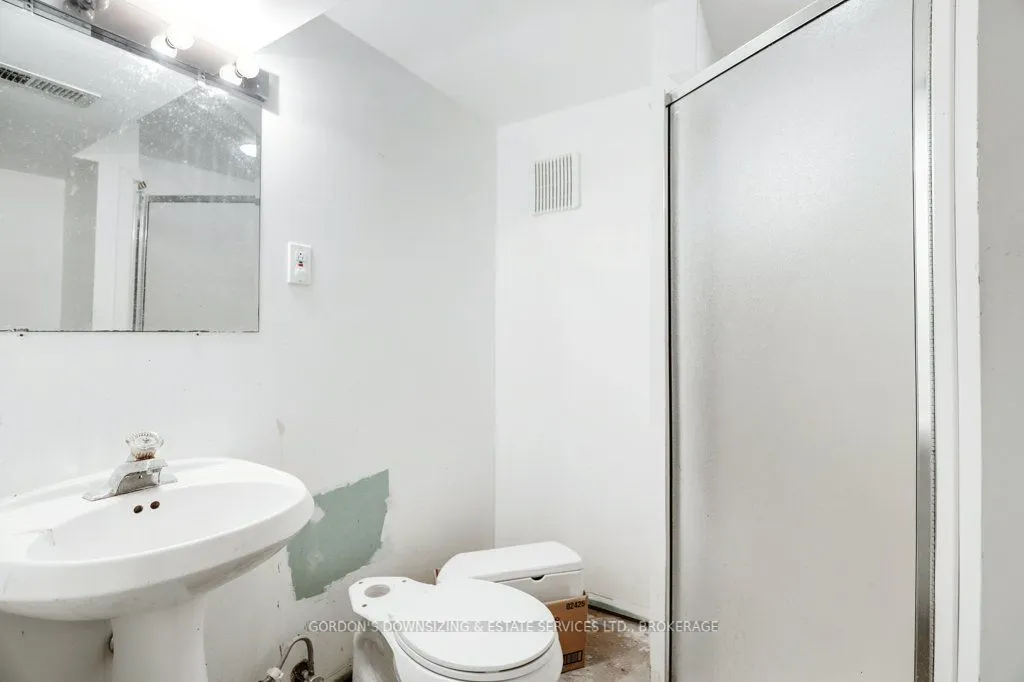 7 Attwood Crescent