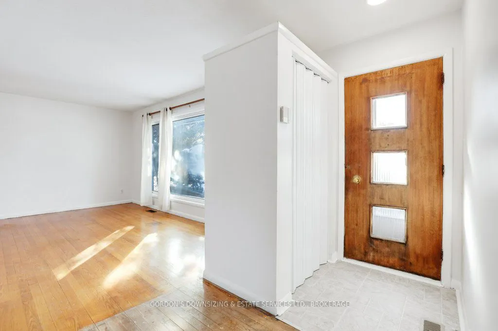 7 Attwood Crescent