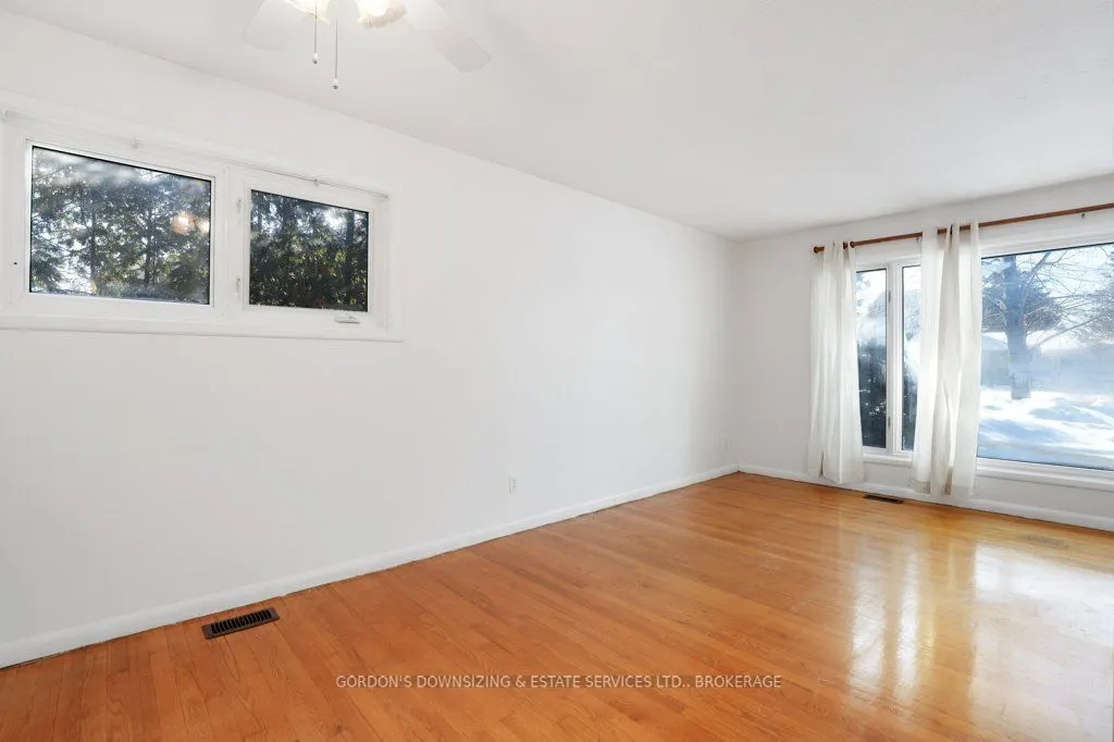 7 Attwood Crescent