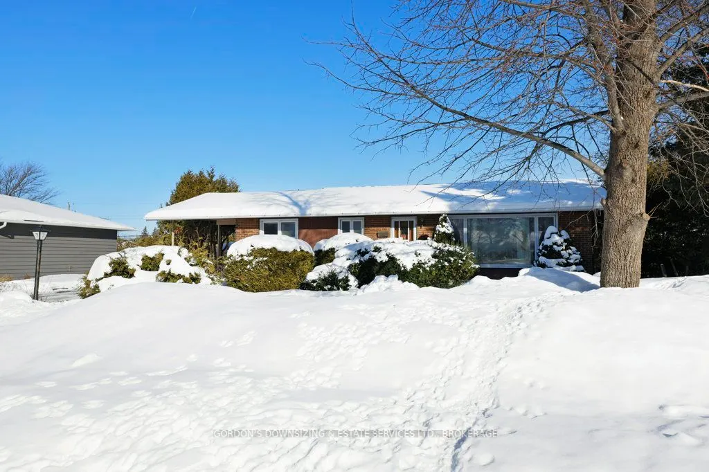 7 Attwood Crescent