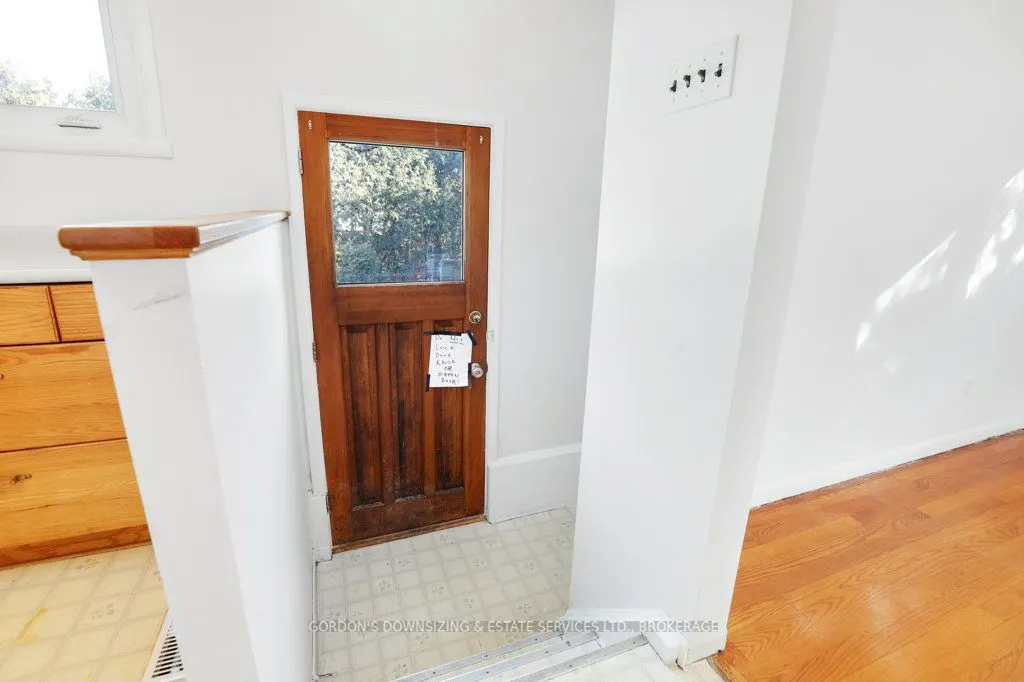 7 Attwood Crescent