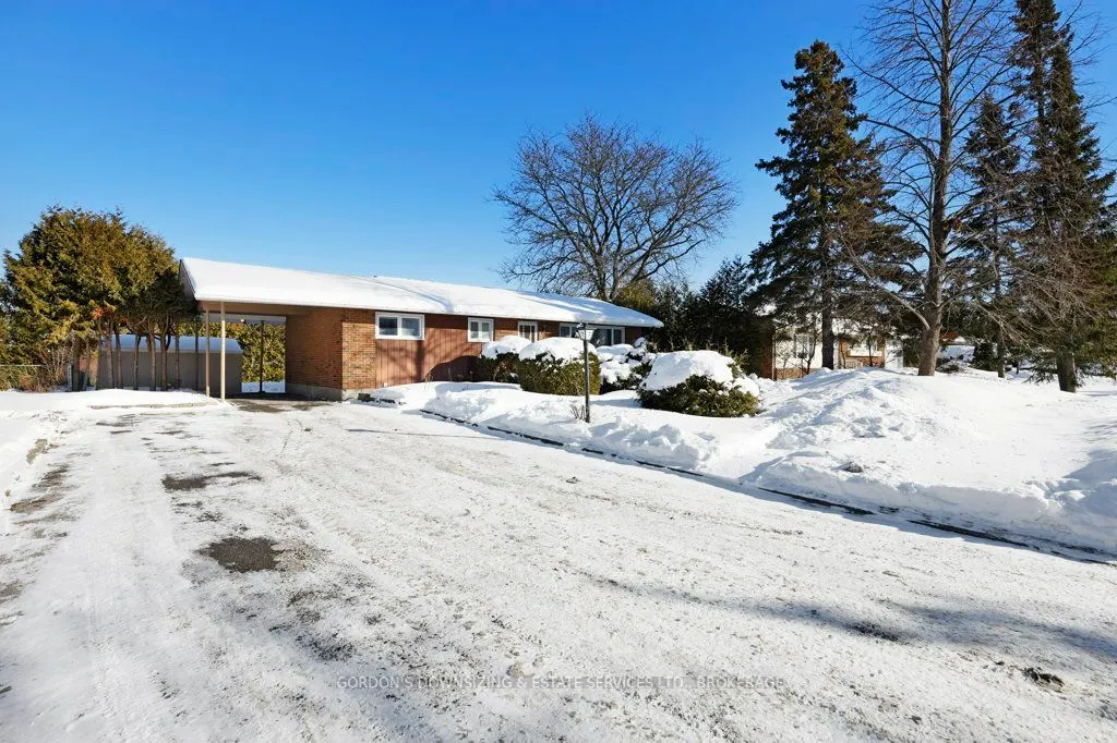 7 Attwood Crescent