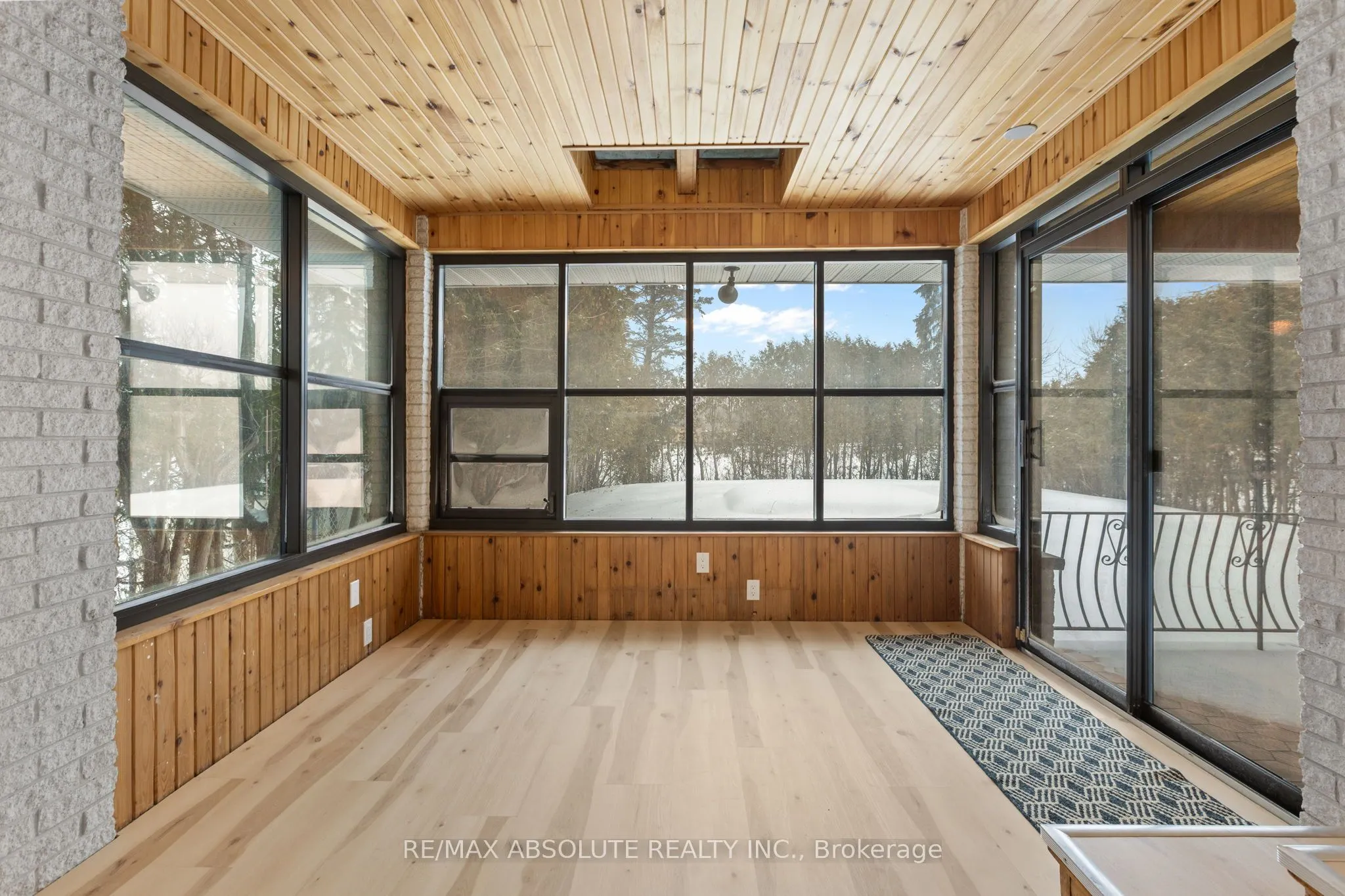 1444 Normandy Crescent