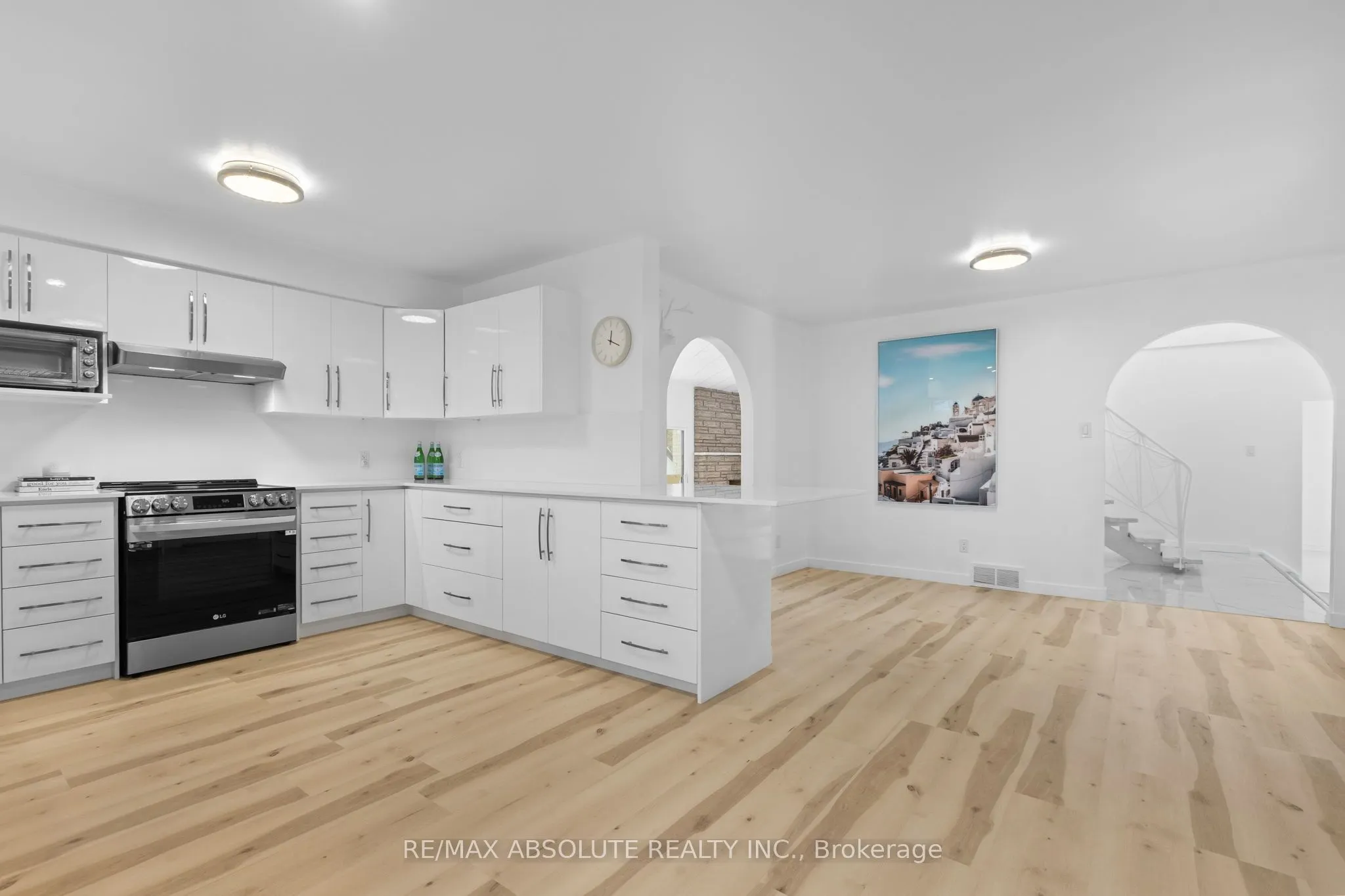 1444 Normandy Crescent