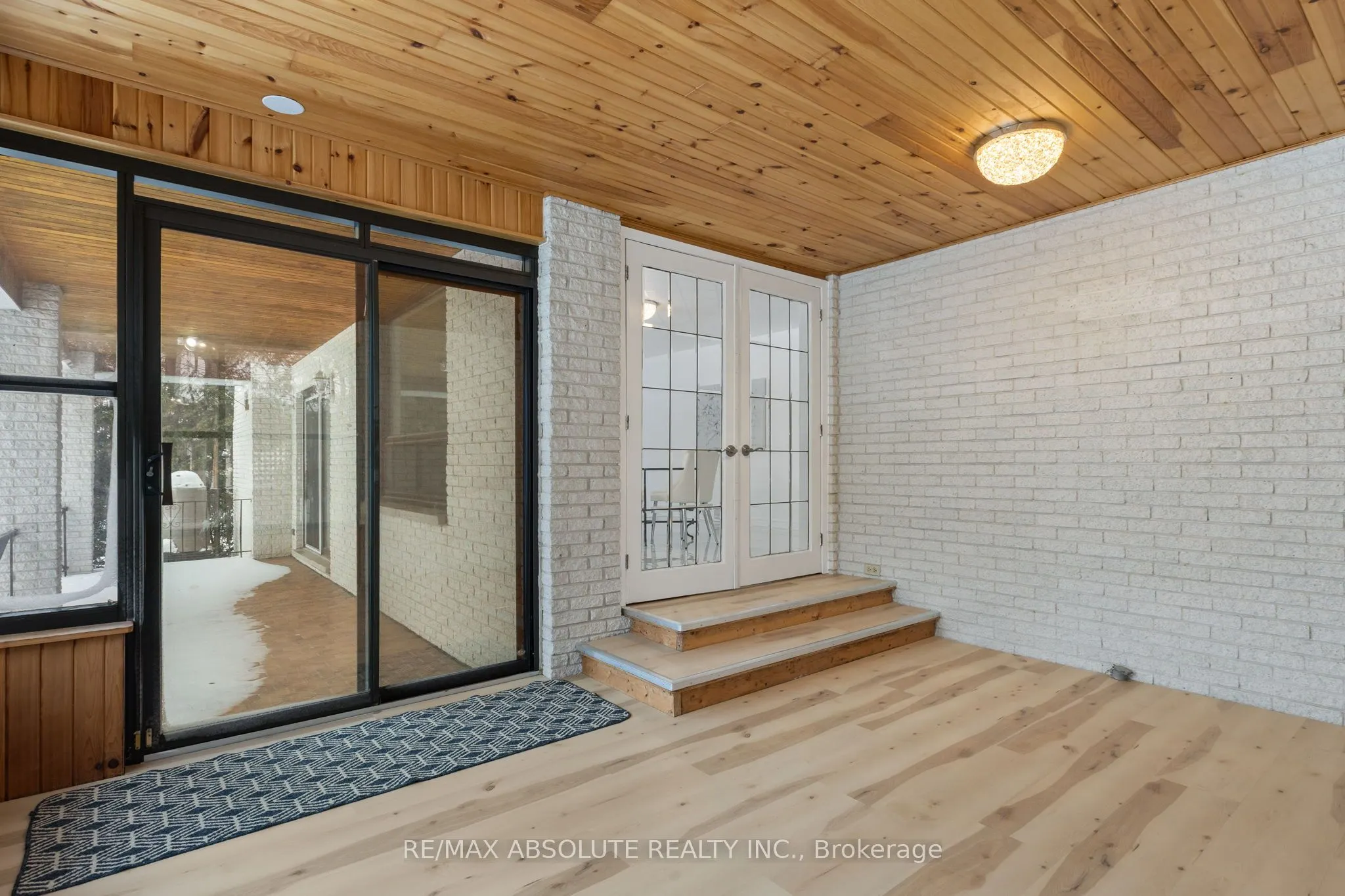 1444 Normandy Crescent