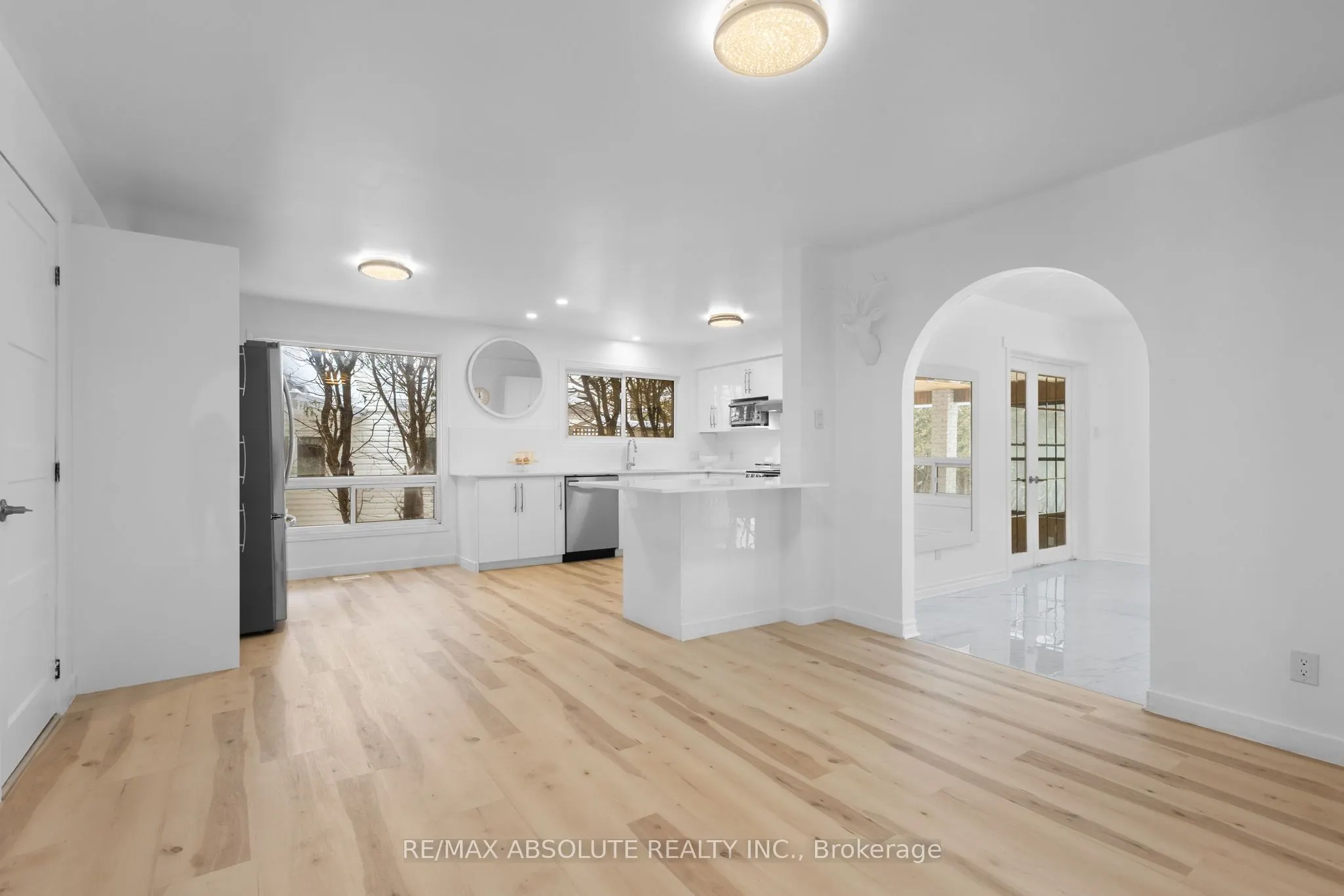 1444 Normandy Crescent