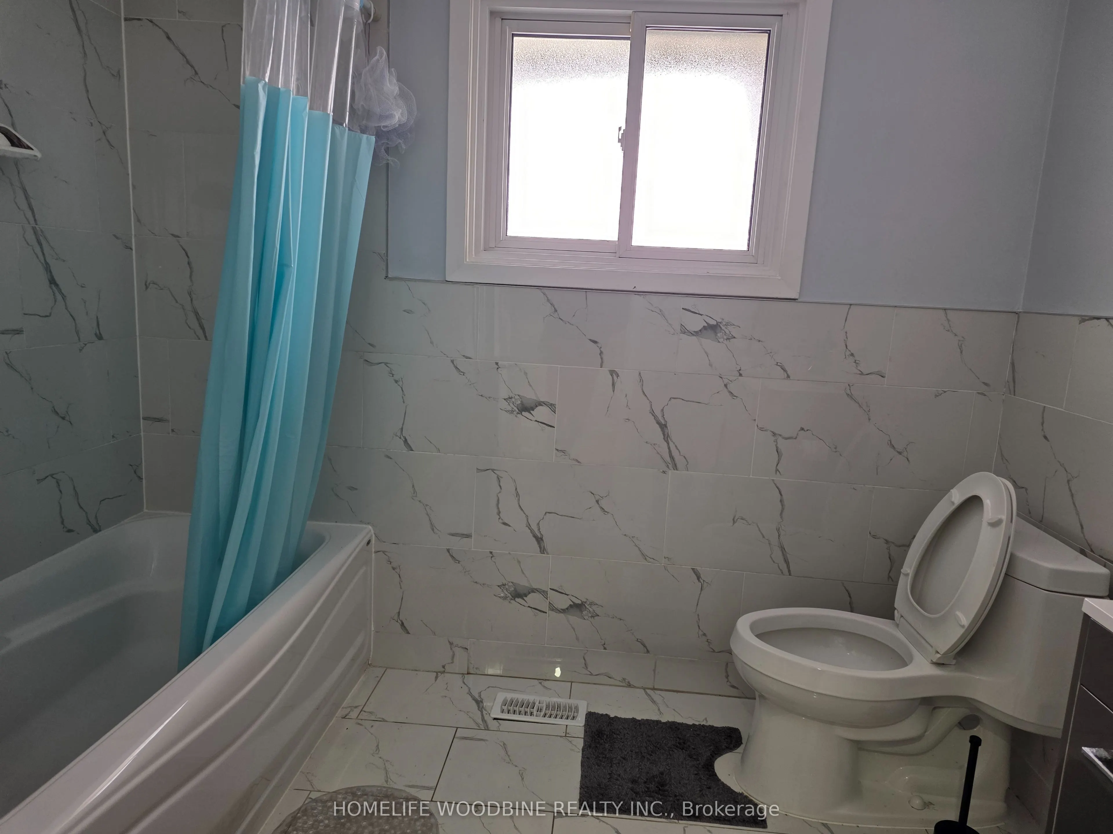 2 Rideau Crescent