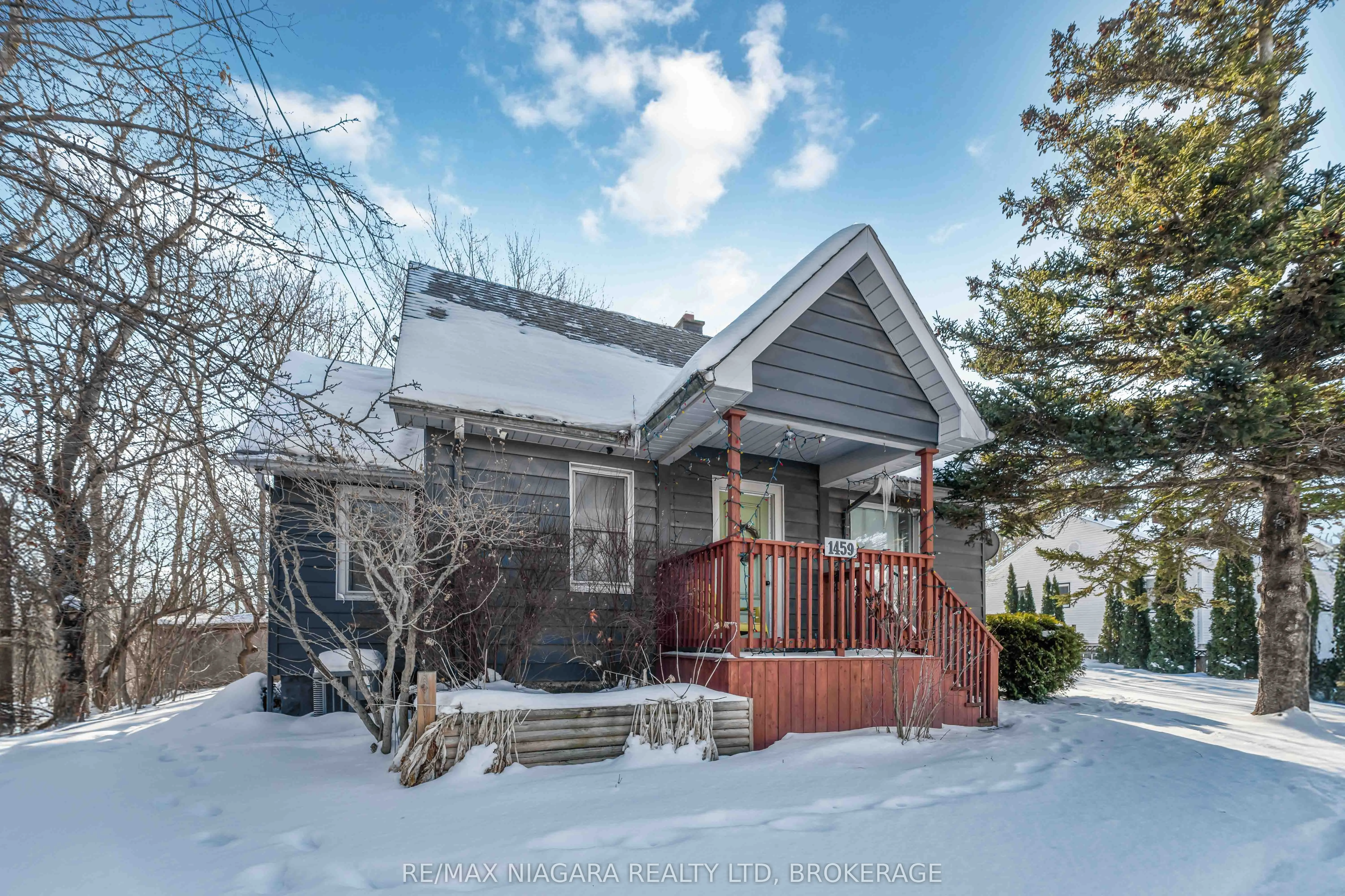 1459 Niagara Stone Road