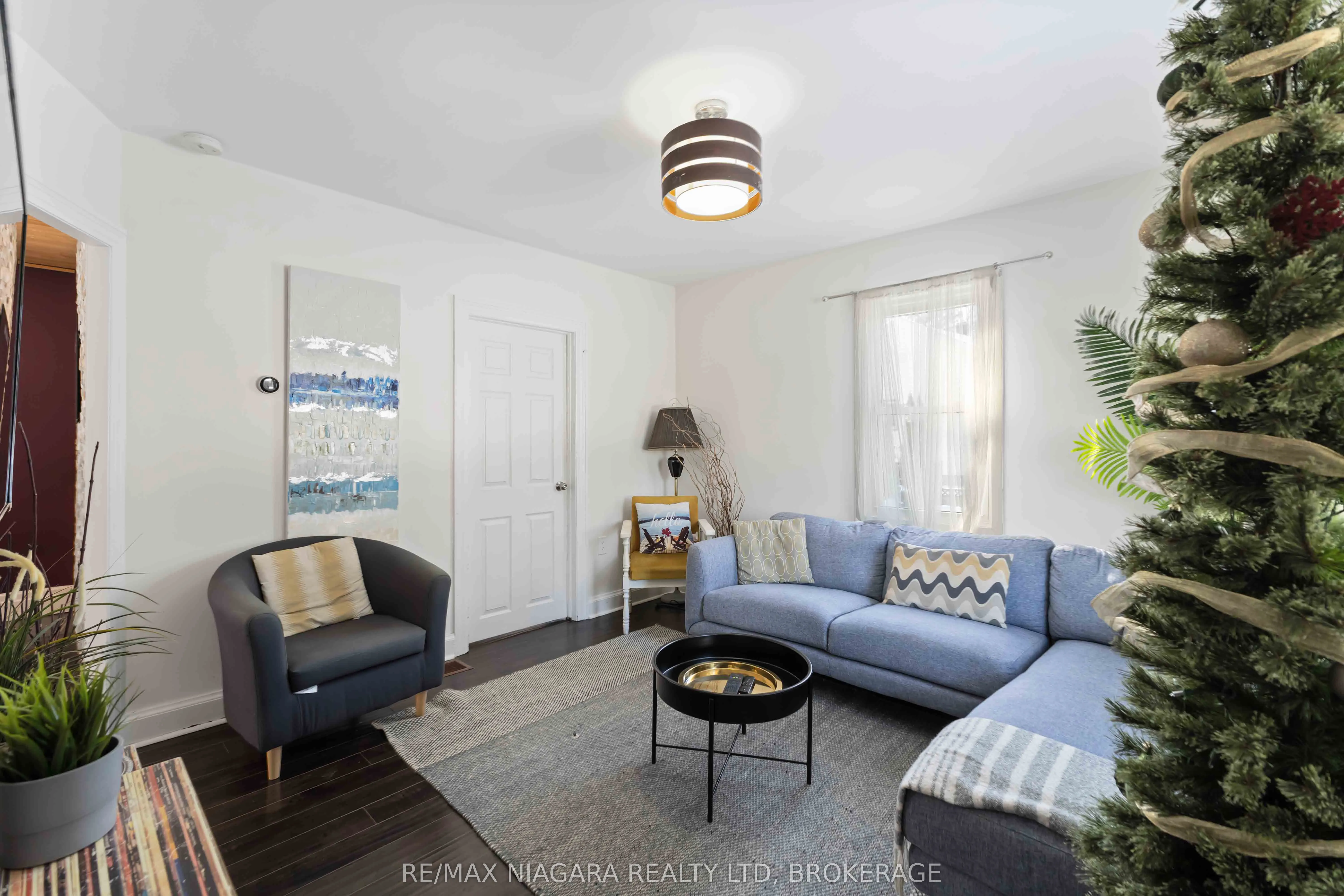 1459 Niagara Stone Road