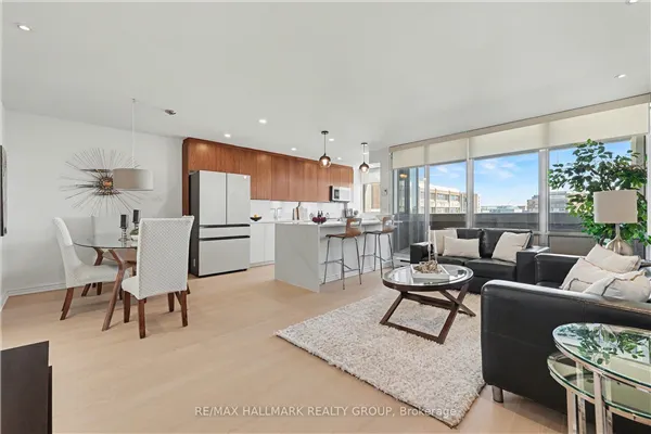 530 Laurier Avenue W #PH2