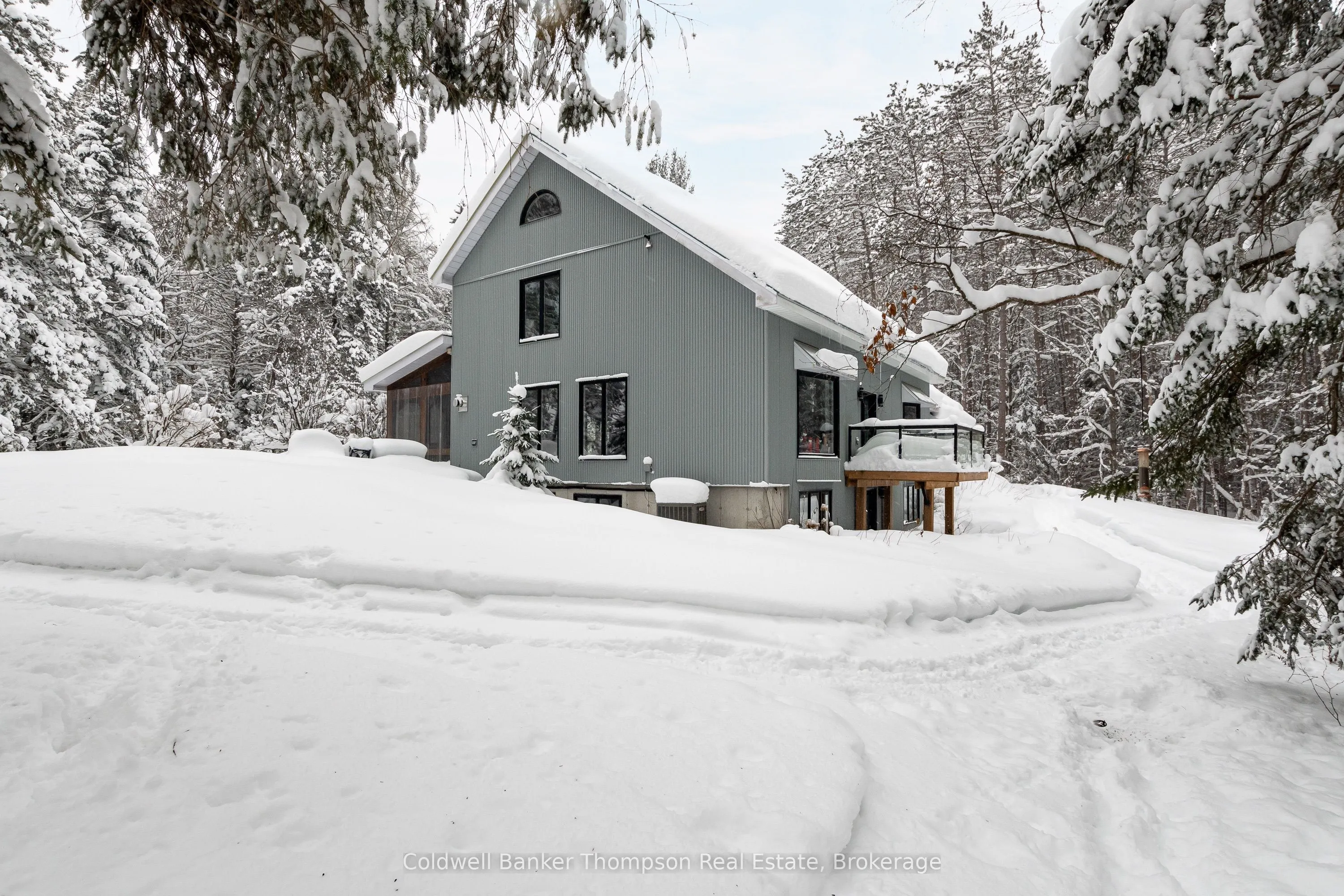 1095 Williamsport Road