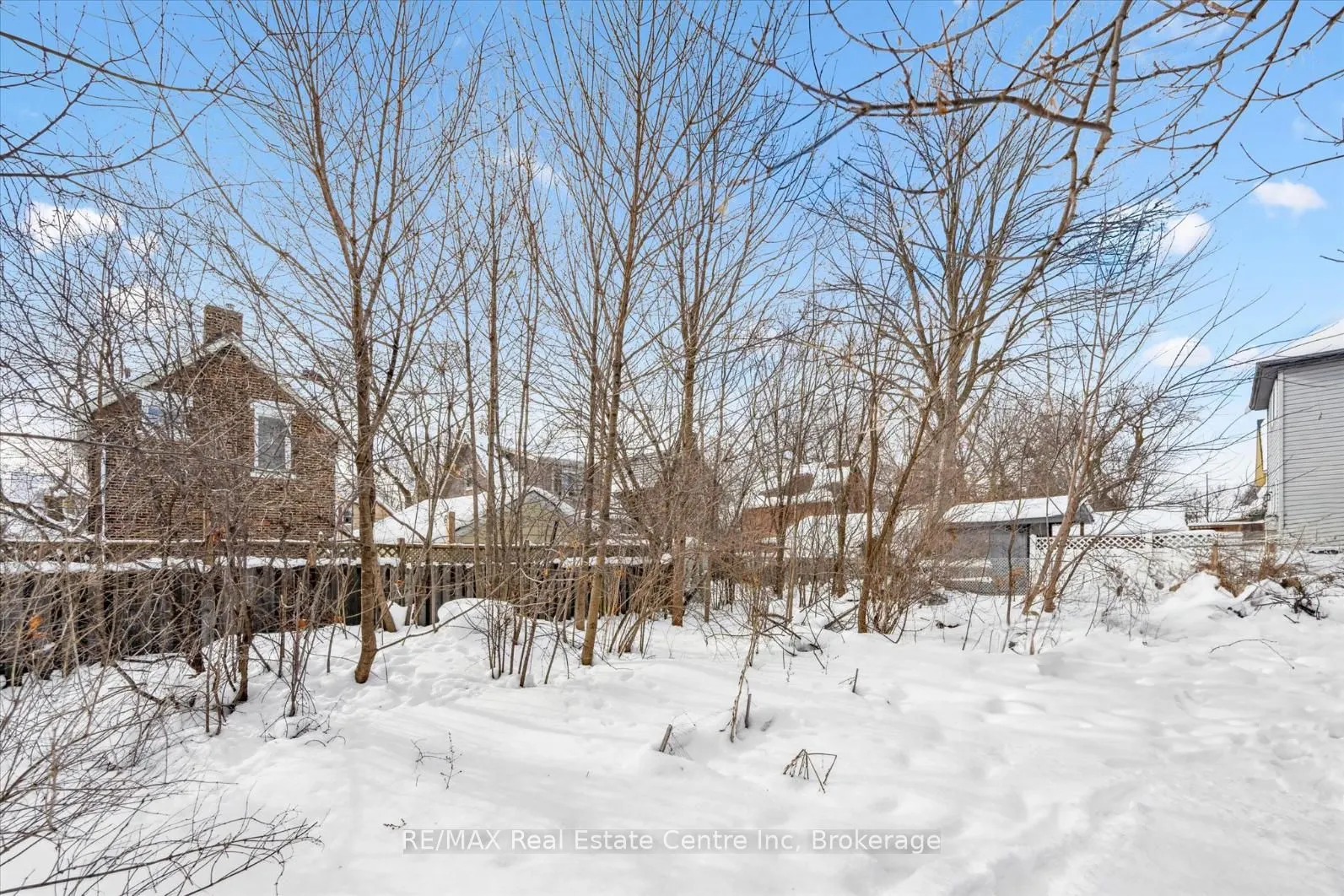 39 Menzie Avenue