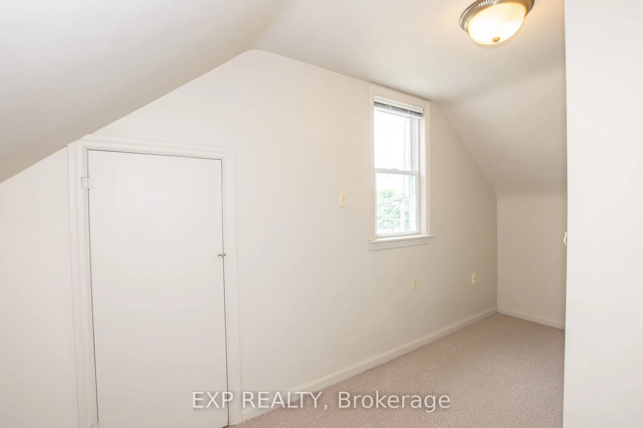 106 Haig Street