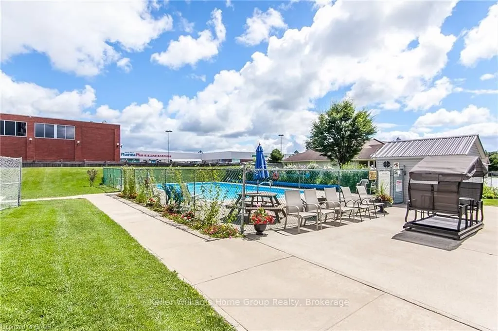 24 Midland Drive #509