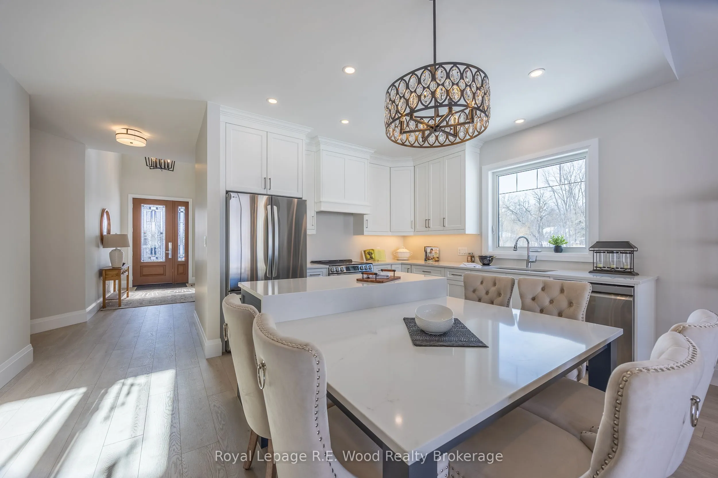11 Greenhill Drive