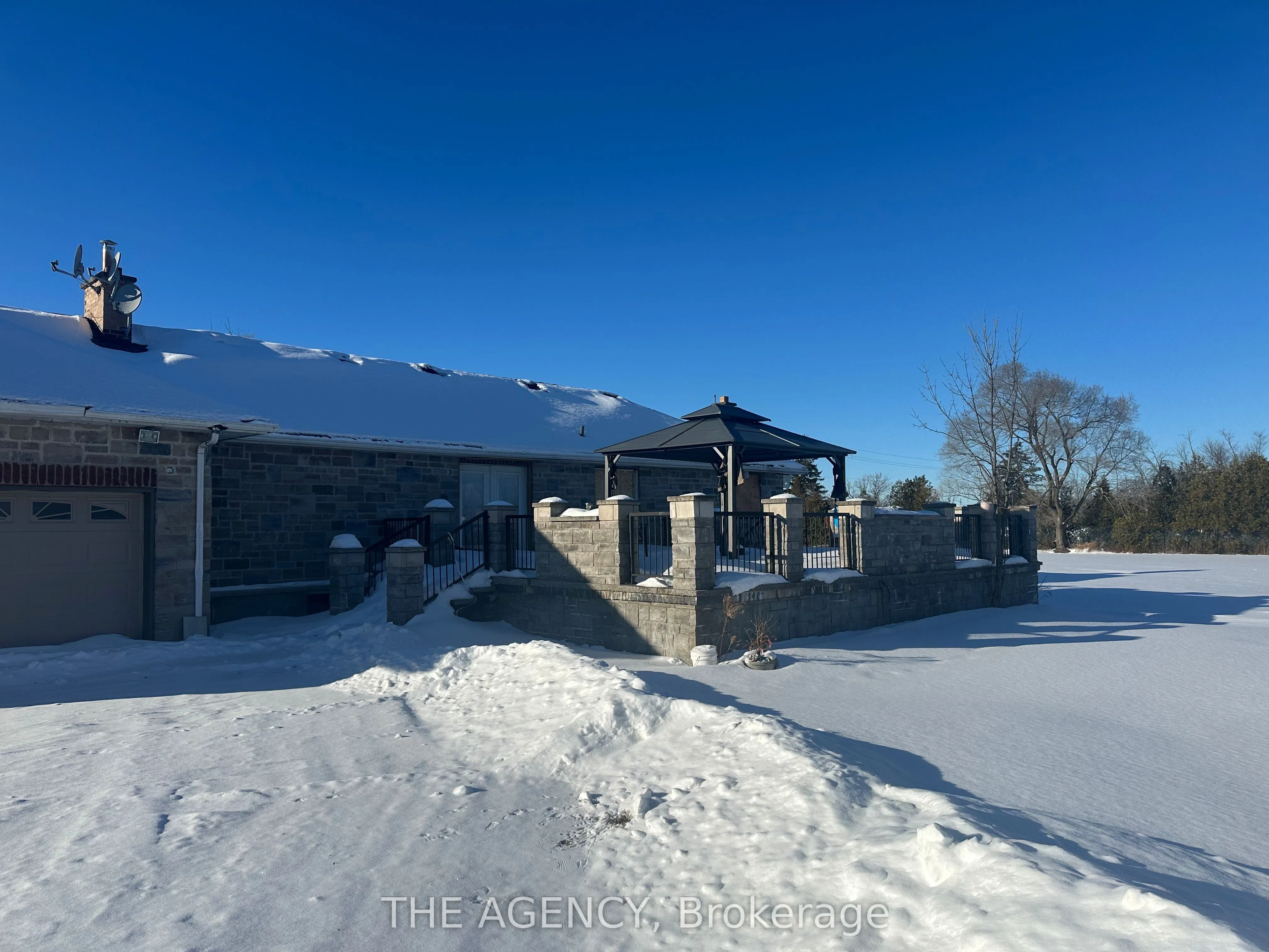 295 Park Road S