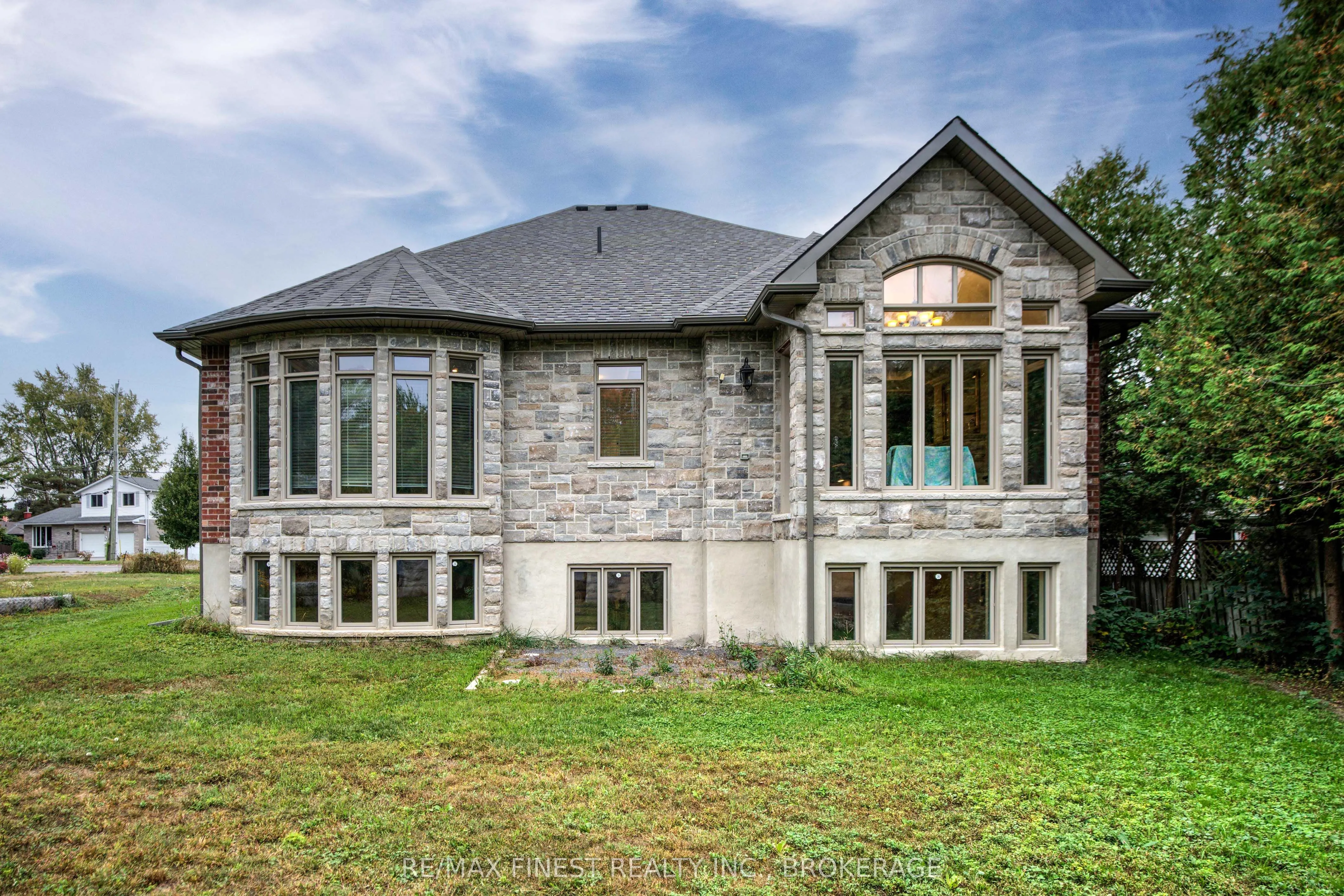 43 Crerar Boulevard