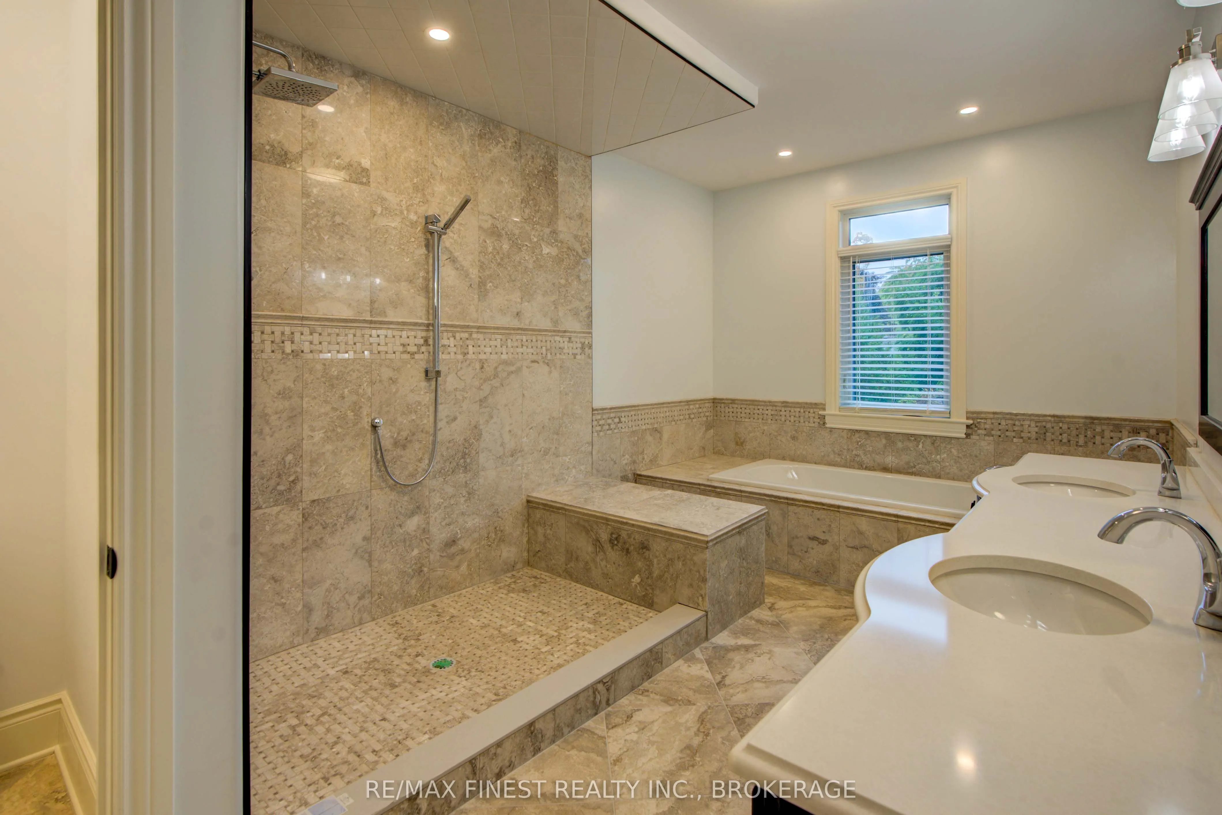 43 Crerar Boulevard