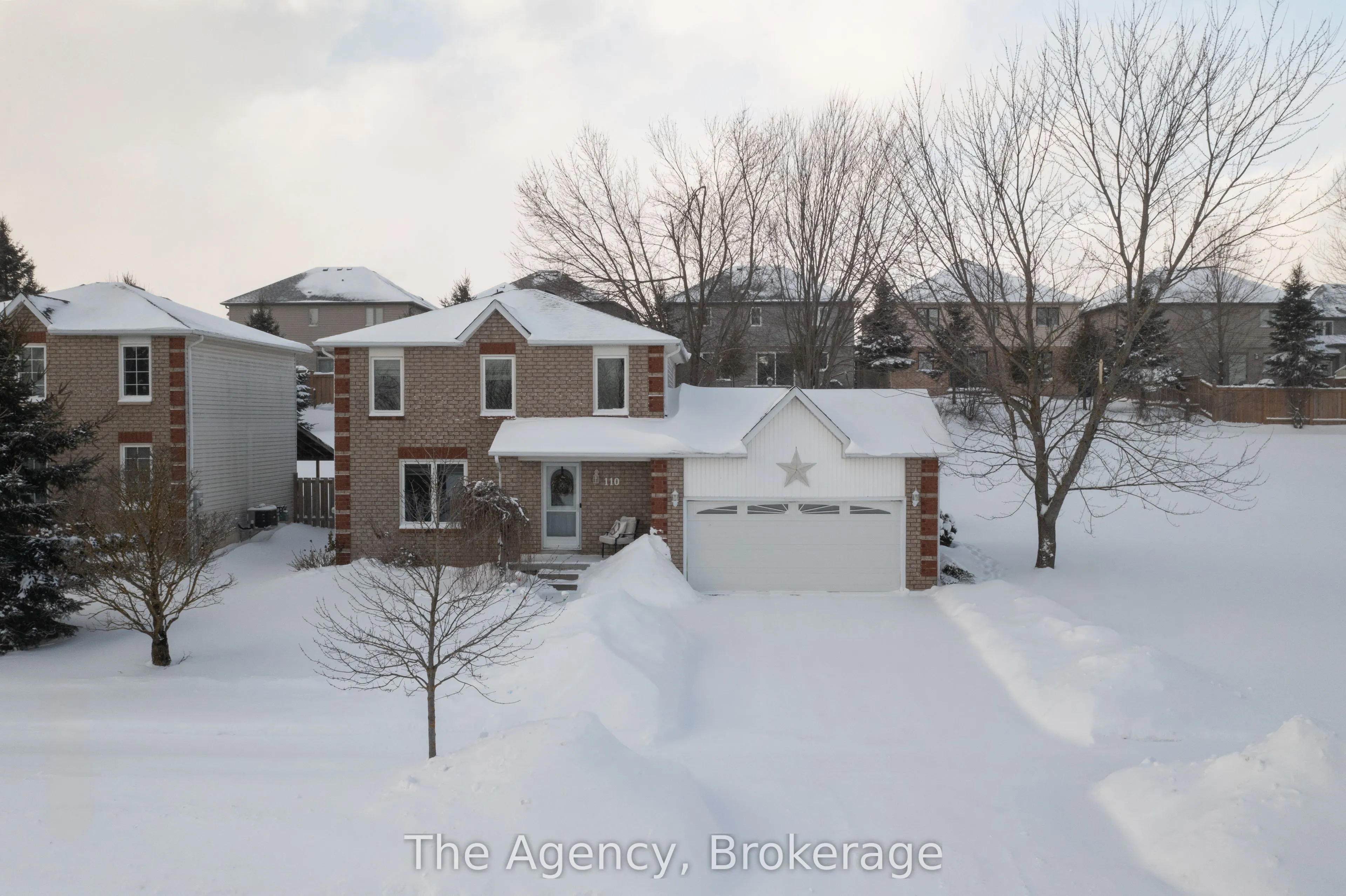 110 Leeson Street S