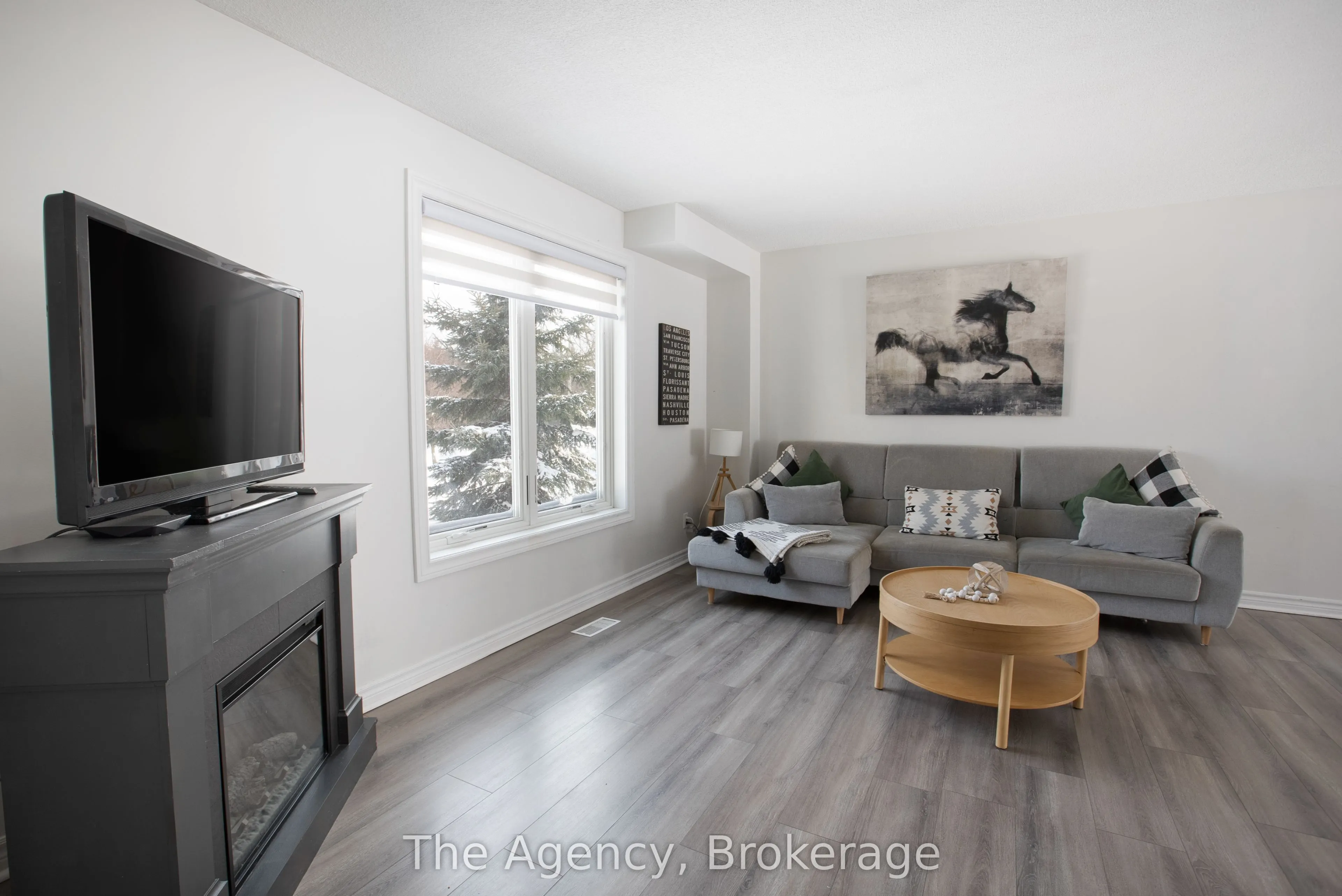 110 Leeson Street S