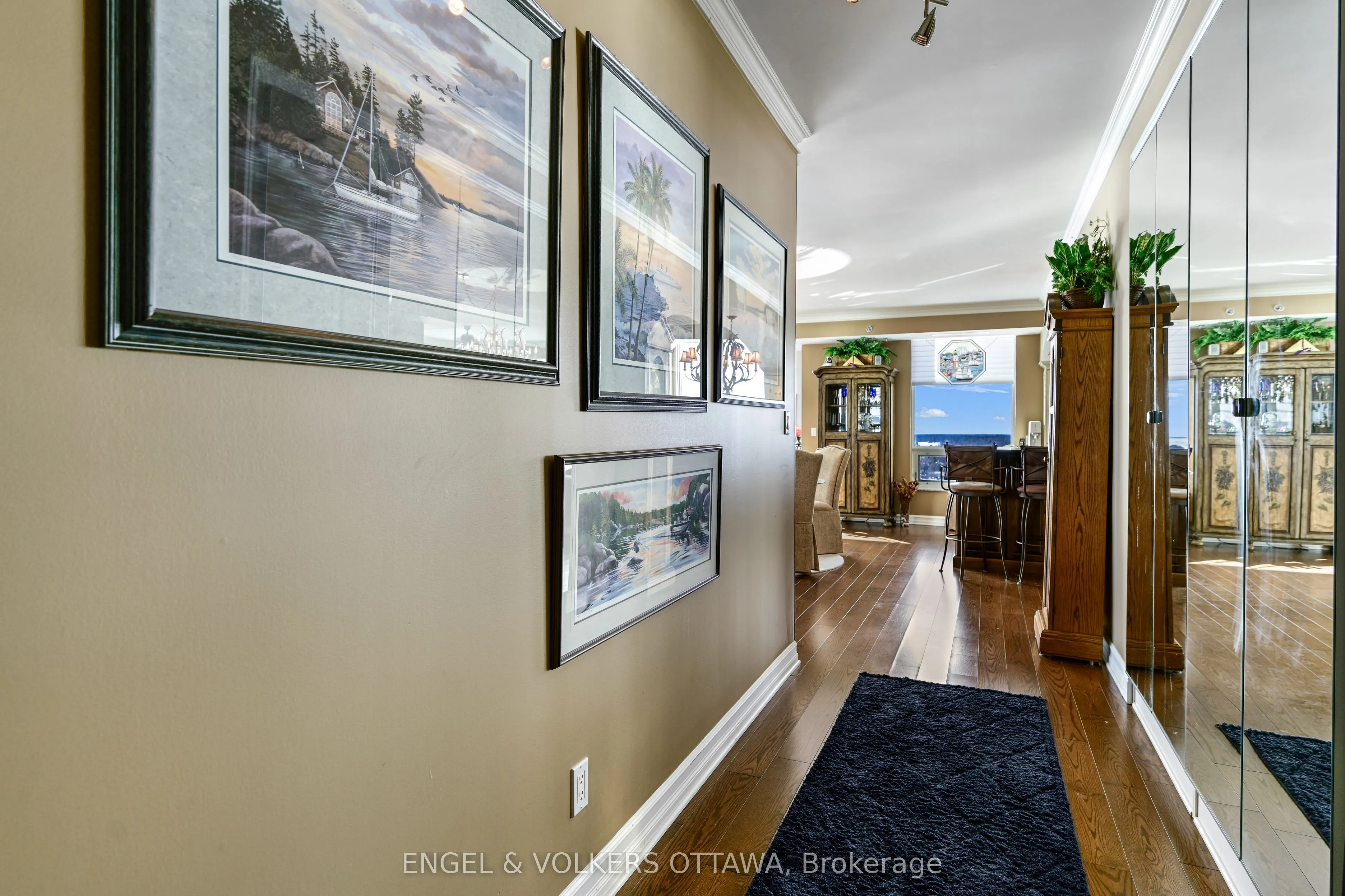 15 St Andrew Street #1802
