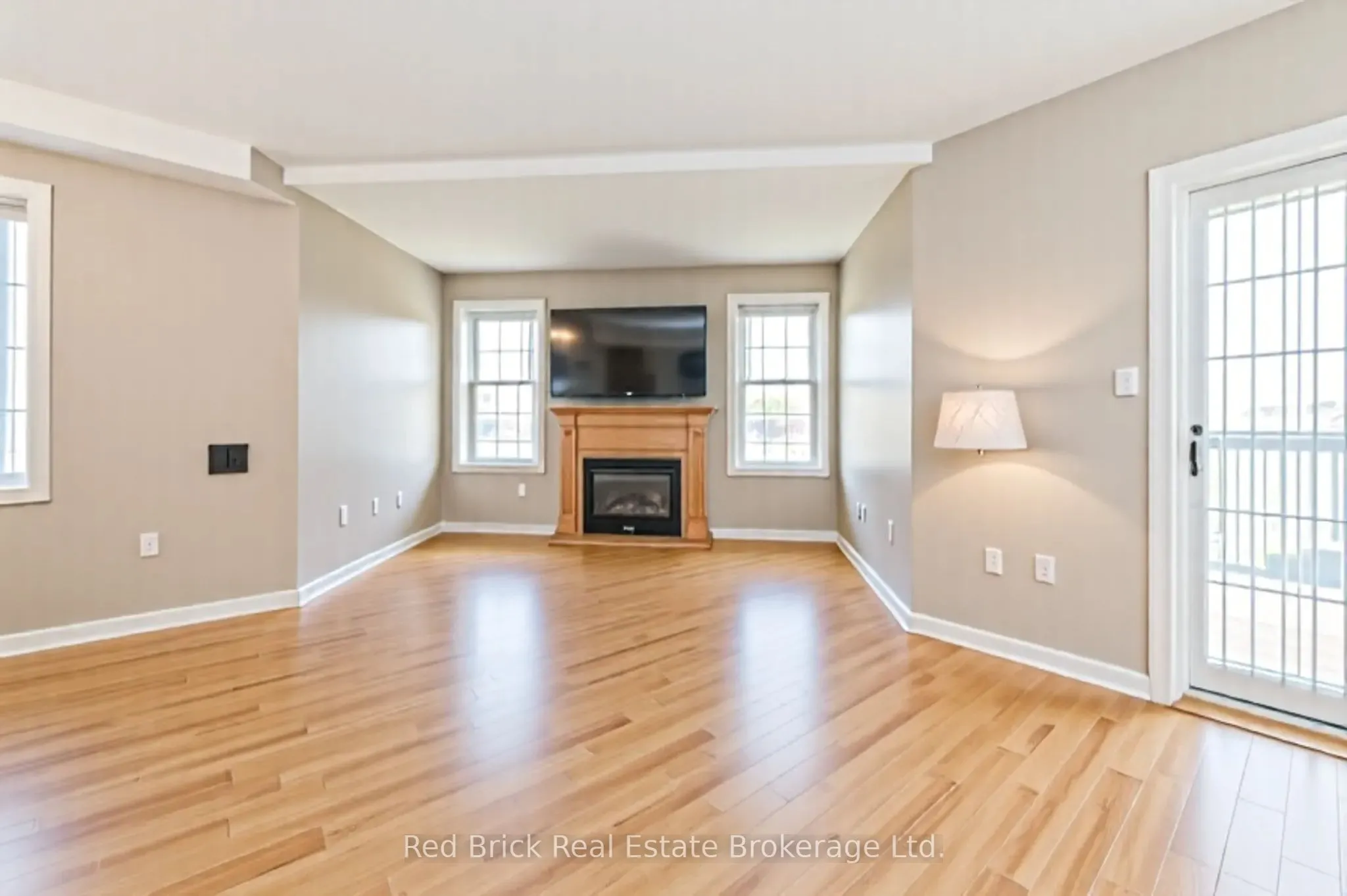 6492 GERRIE Road #207