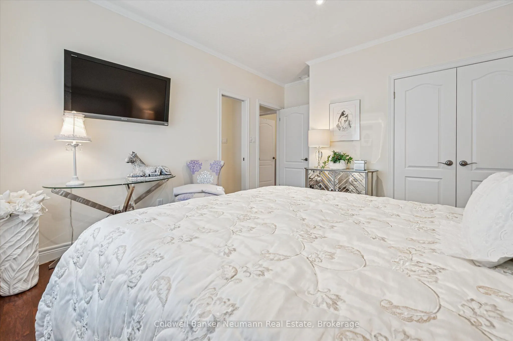 255 Summerfield Drive #20
