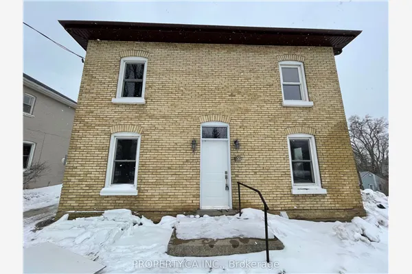 130 Terrace Hill Street #Upper