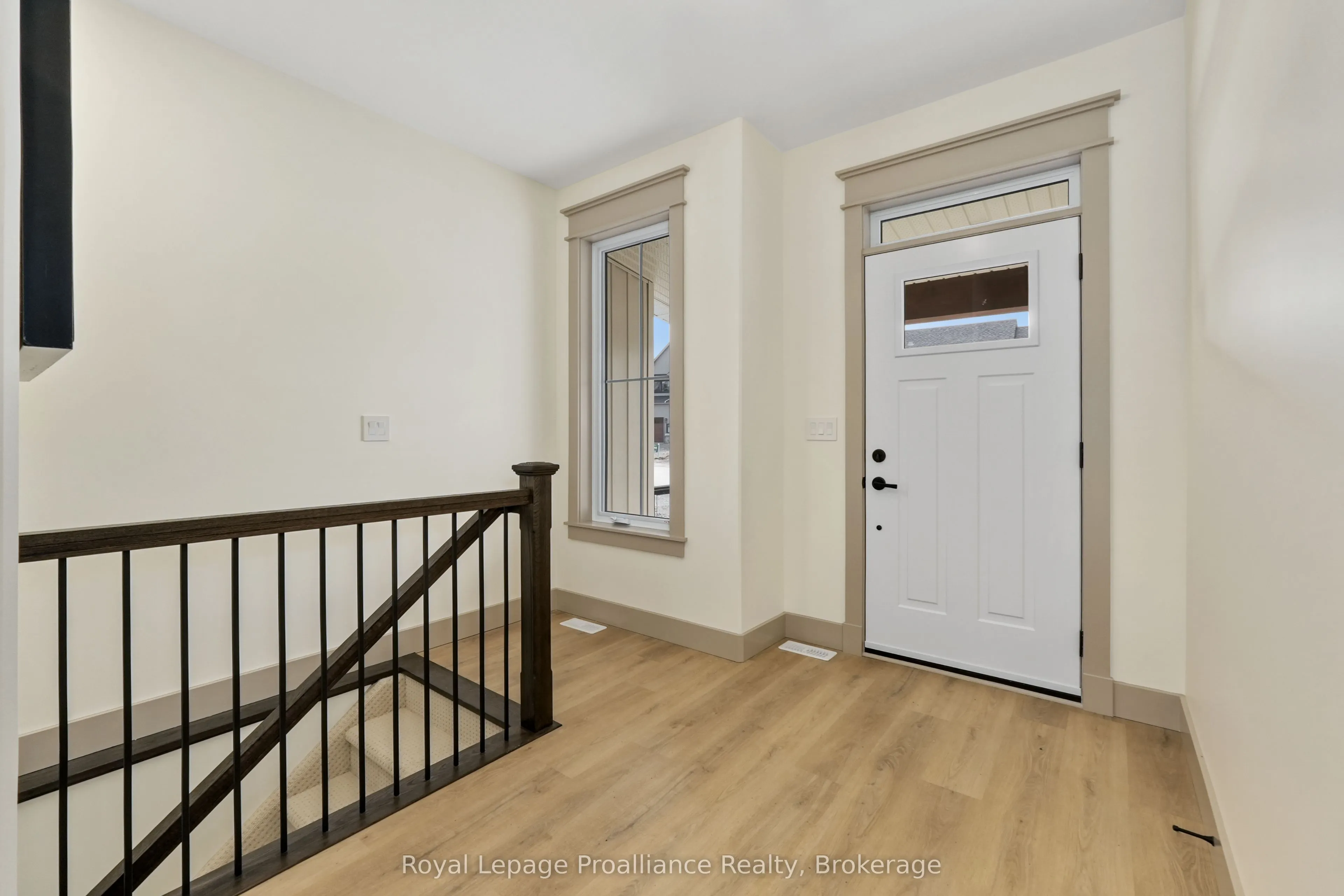 27 Hollingsworth Street