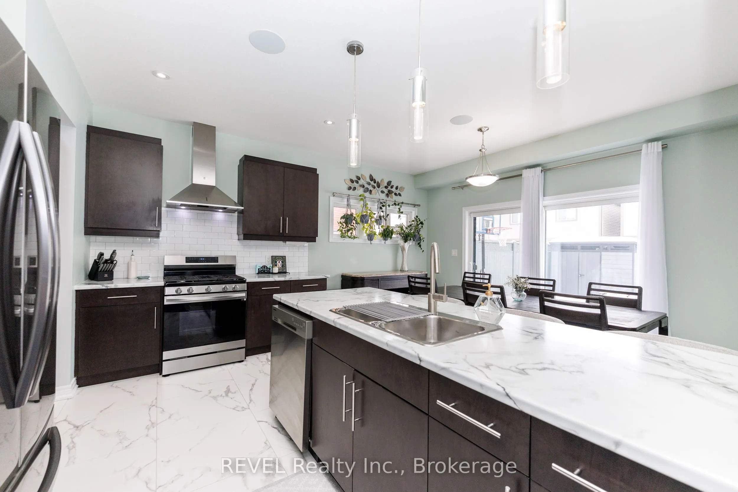 8 Elderberry Road