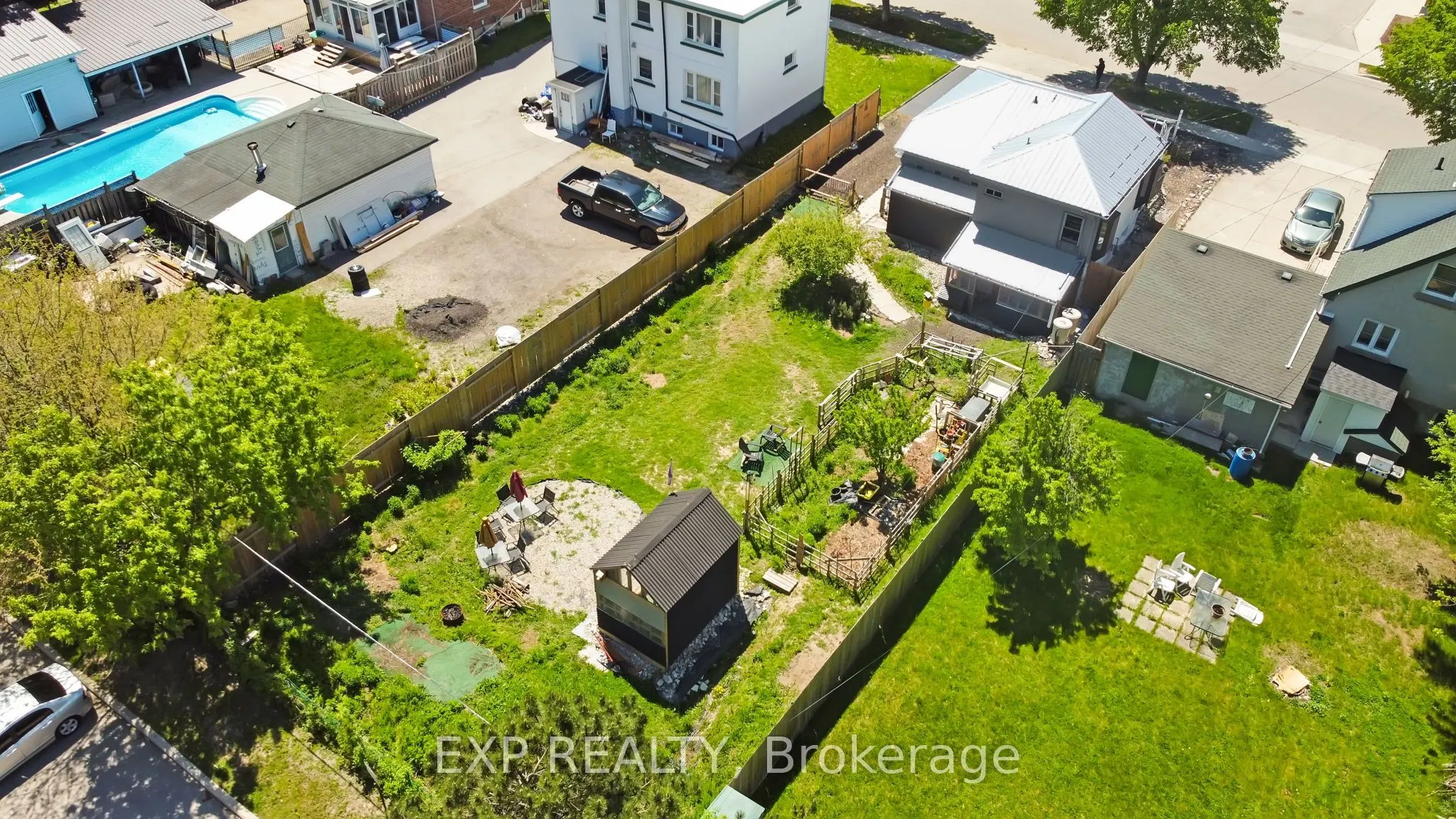 82 Kehl Street