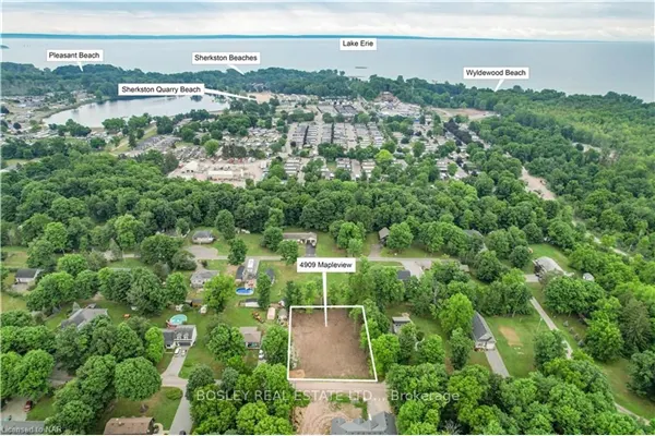 4909 Mapleview Crescent