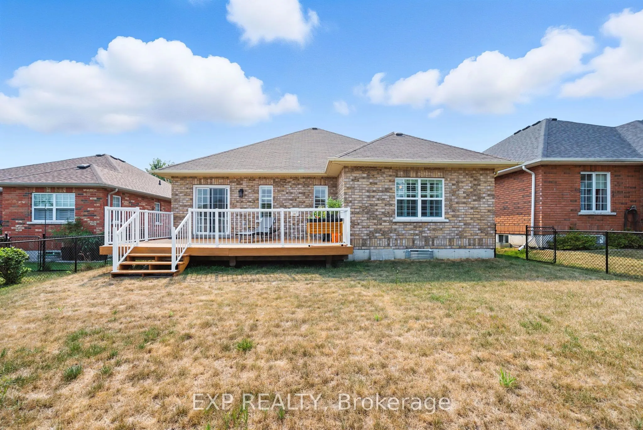 6 Cortland Way