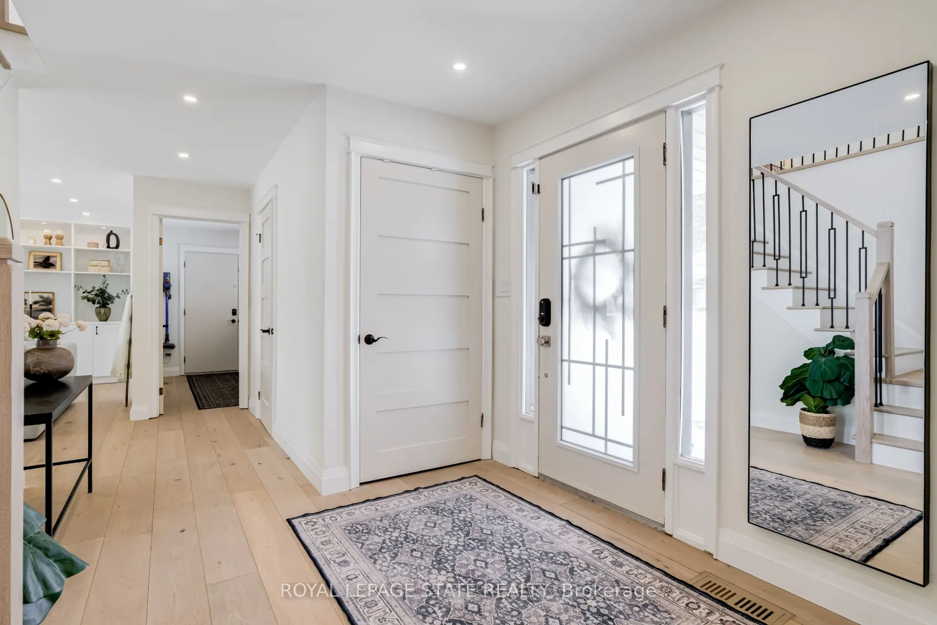 7 Carl Crescent