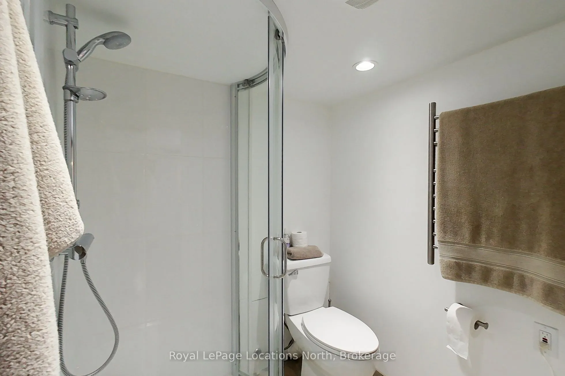 76 Trowbridge Street W