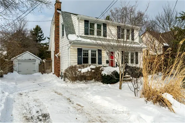 10 Robinson Street S