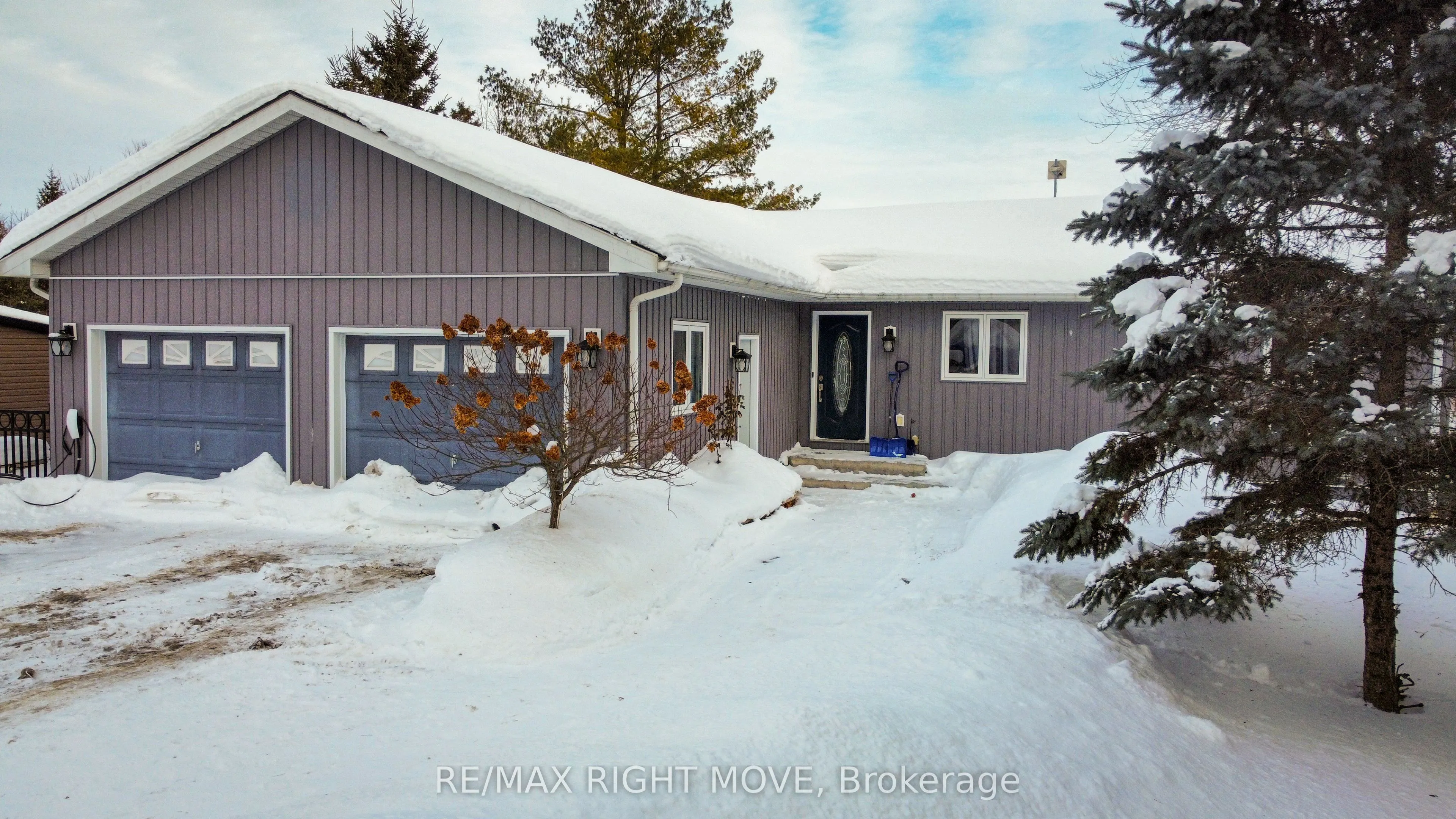 35 Cedar Bay Road