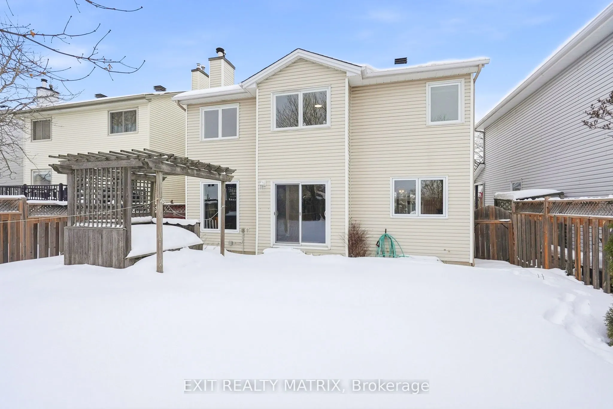 727 Brome Crescent