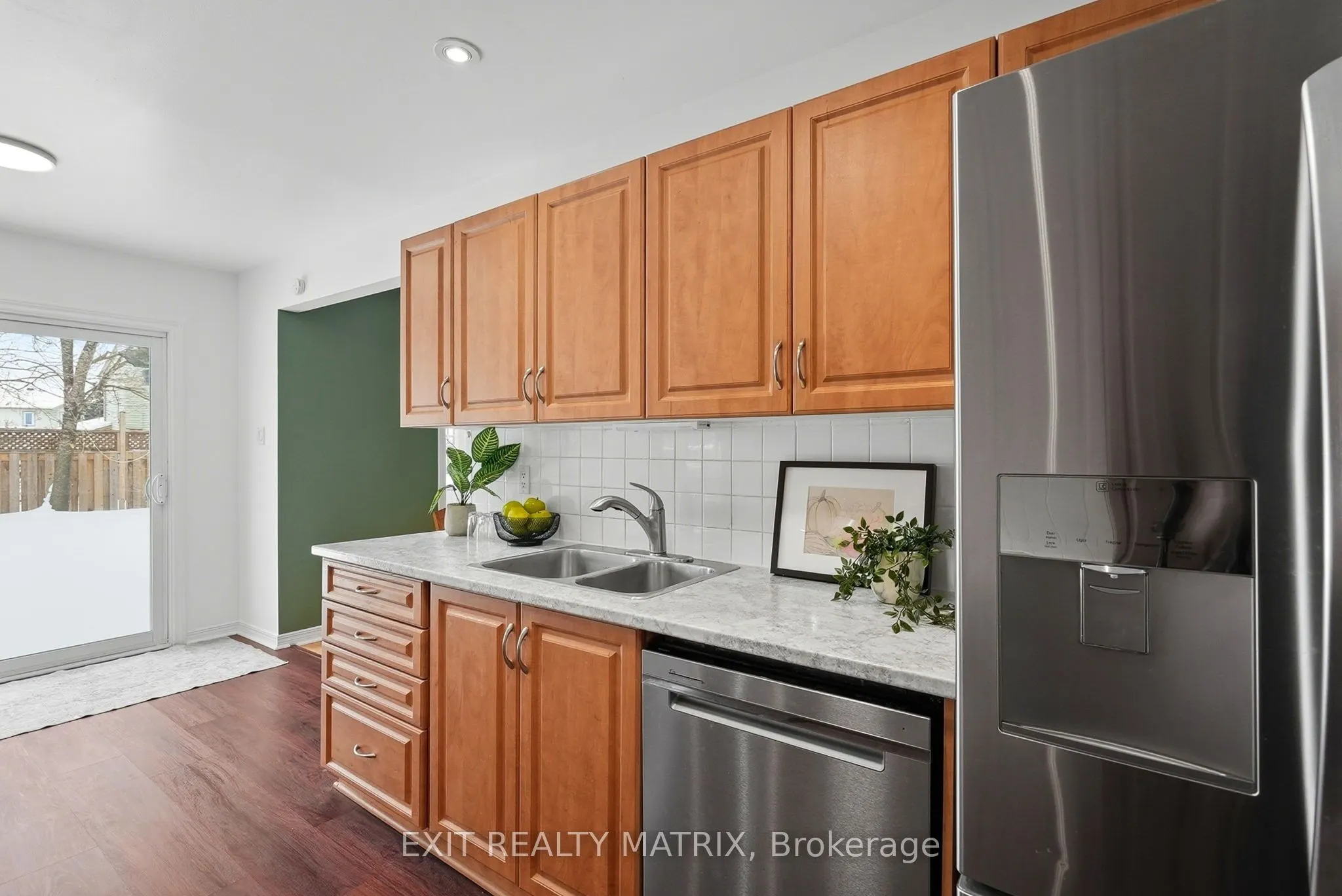 727 Brome Crescent