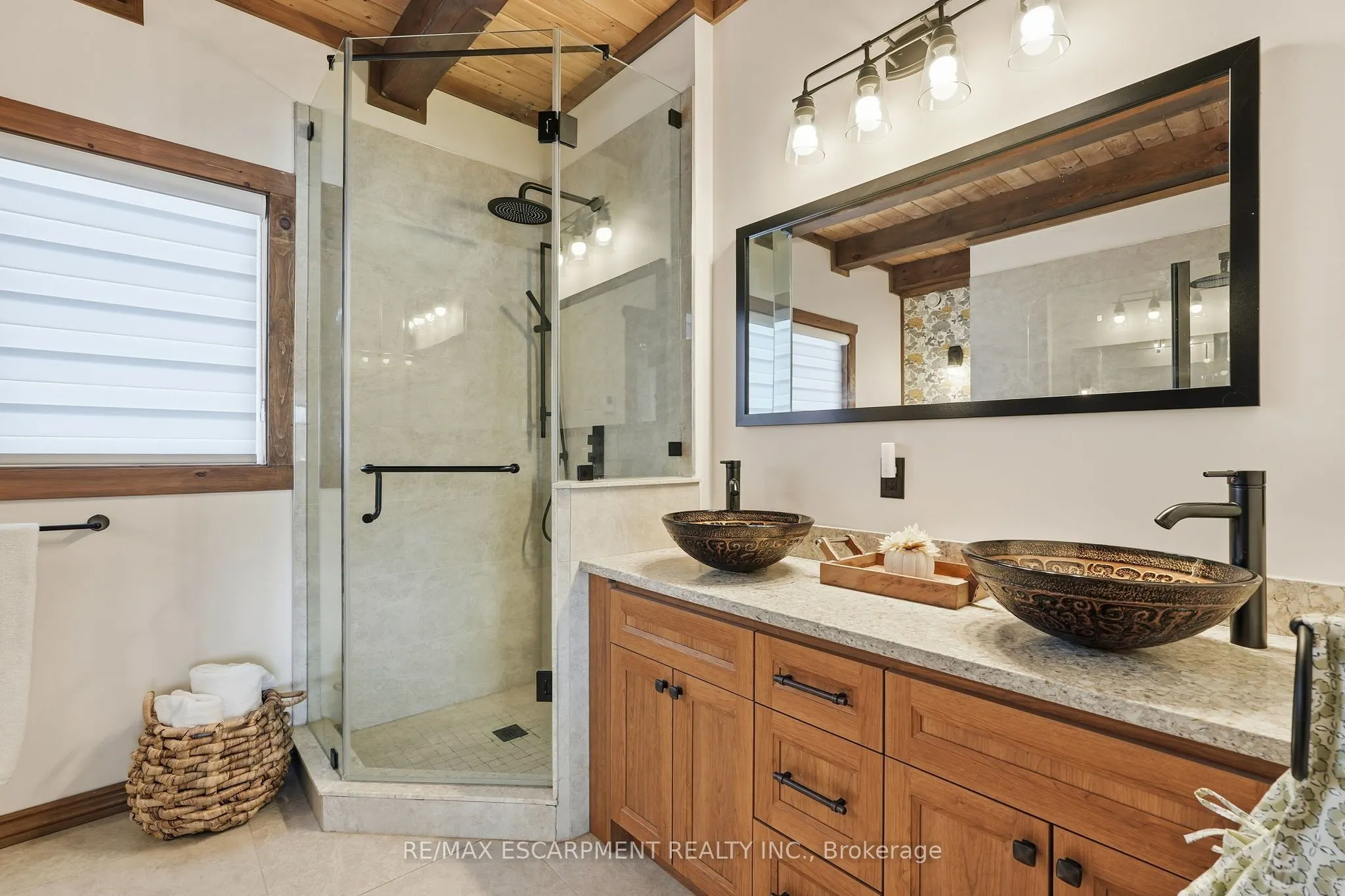 124288 Southgate Road 12