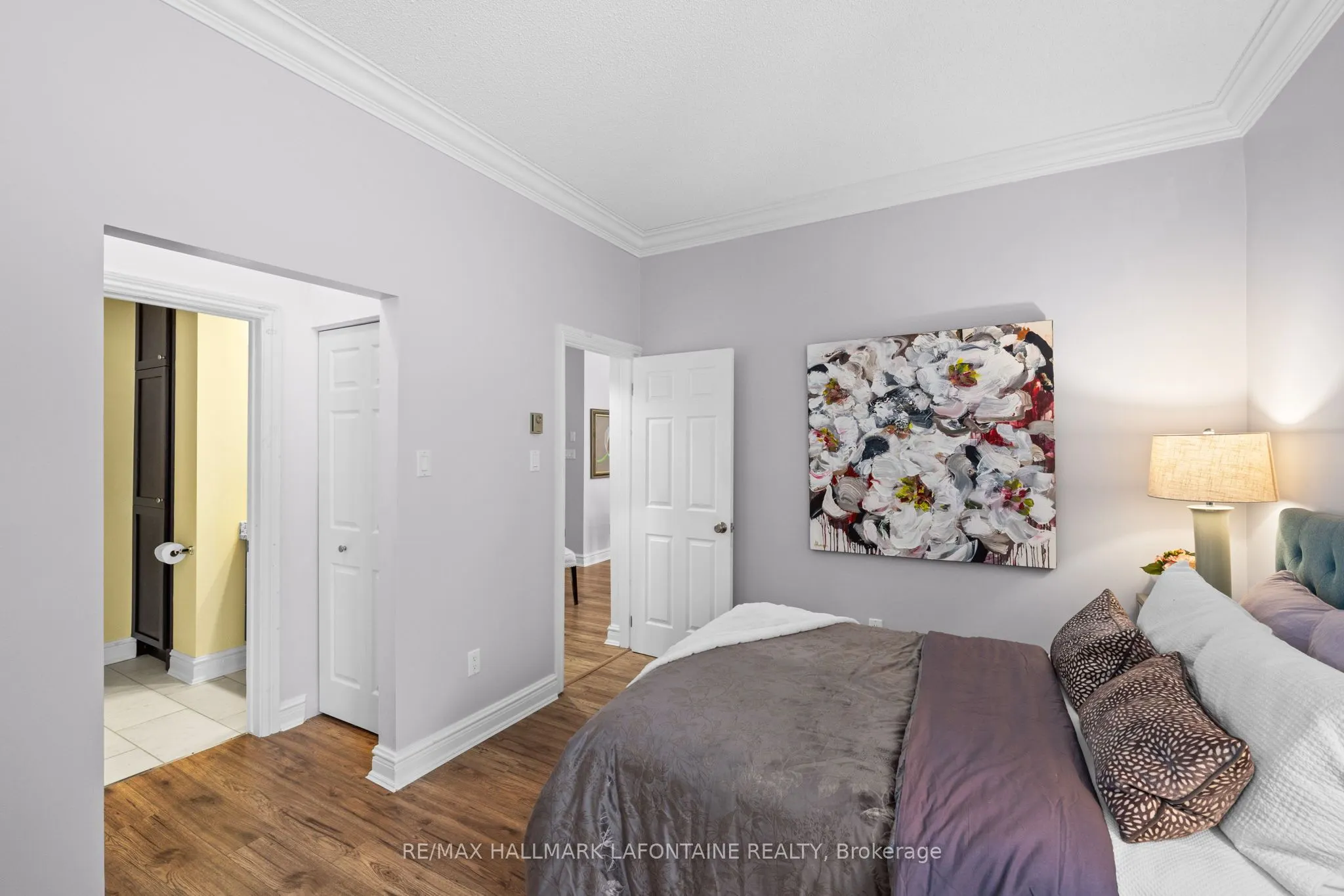 1 Rosamond Street E #107
