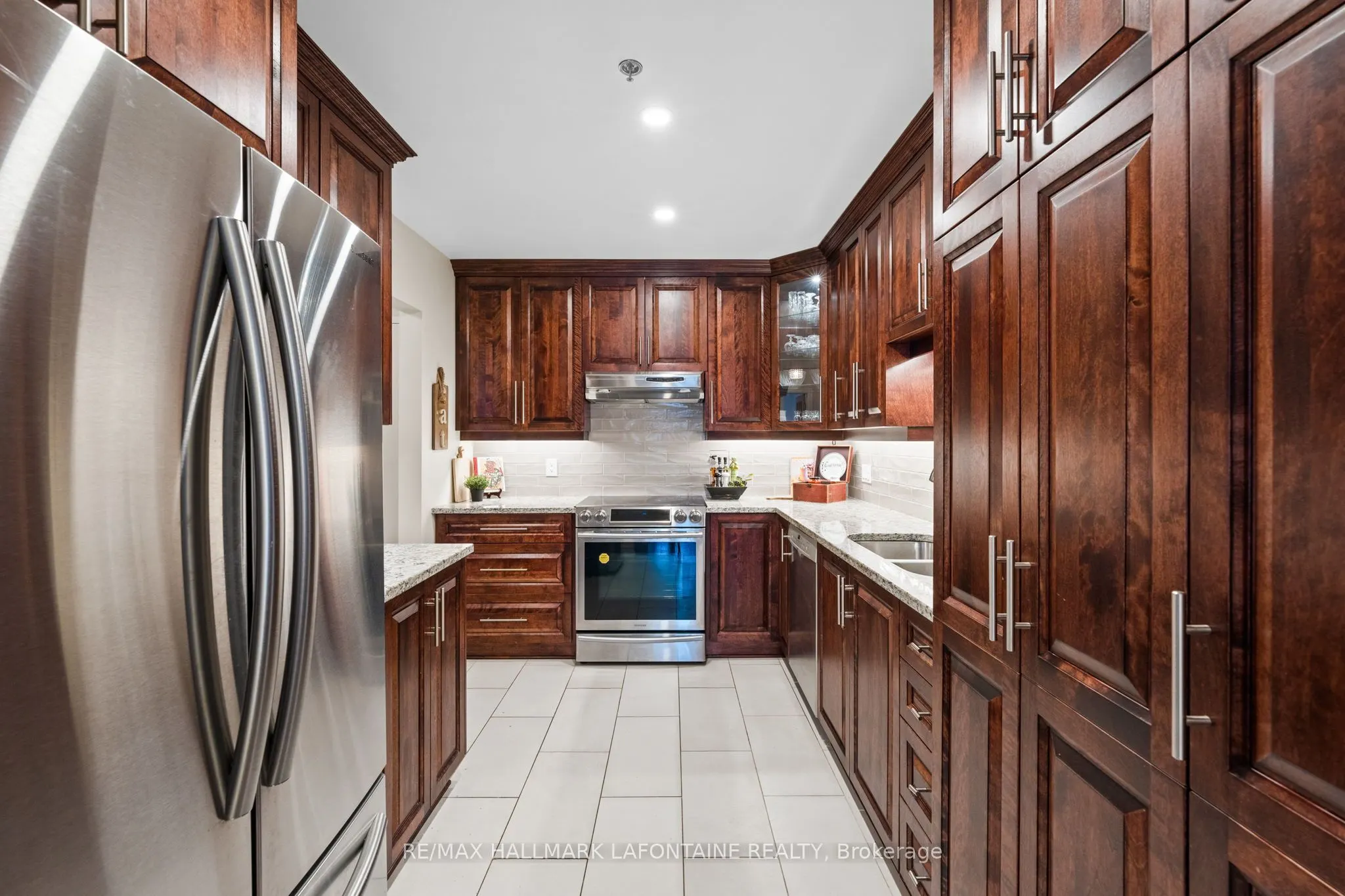 1 Rosamond Street E #107